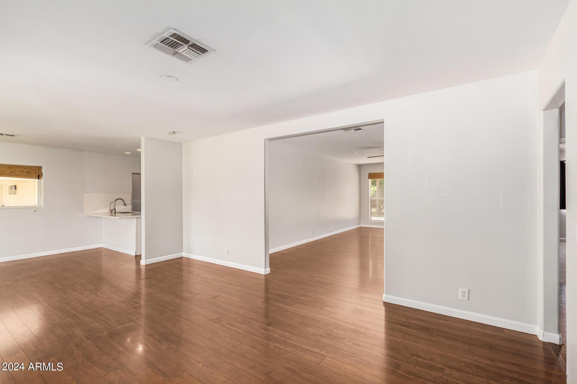 4128 N 46TH Place