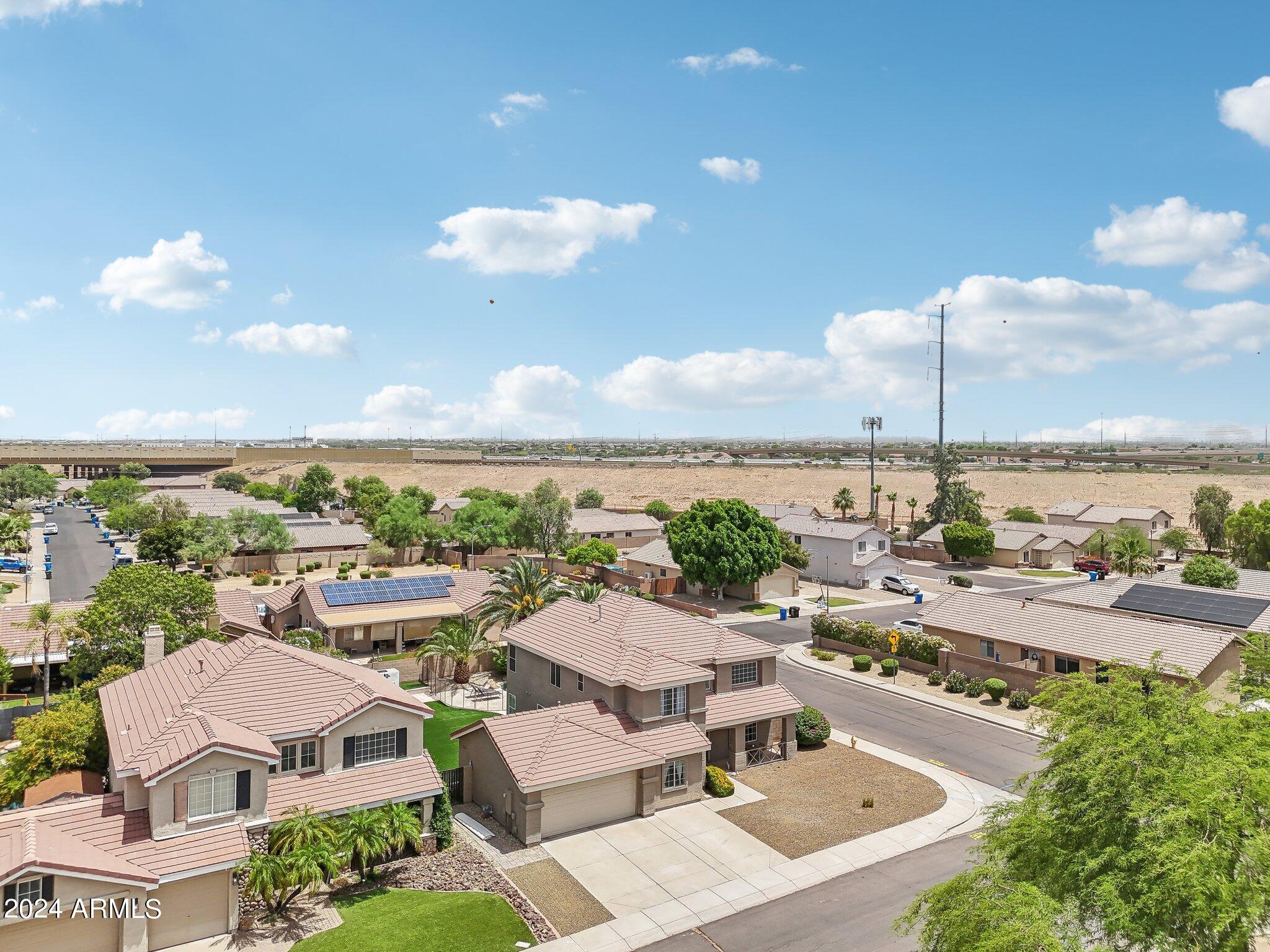 3364 E MENADOTA Drive