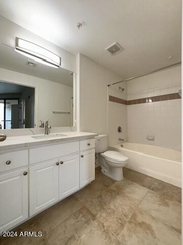 1701 E COLTER Street, 437