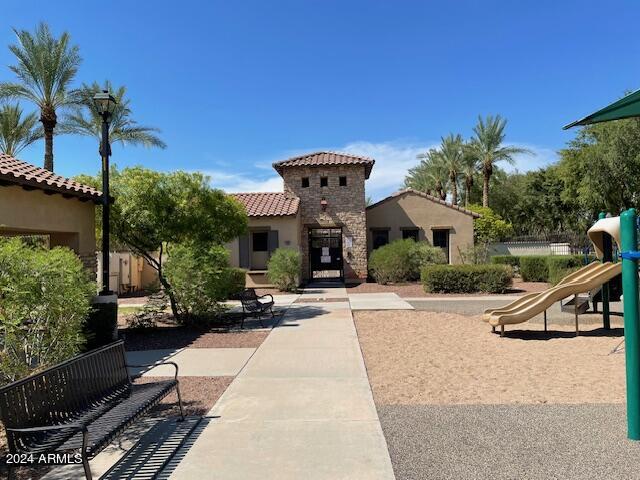 3747 E HANS Drive