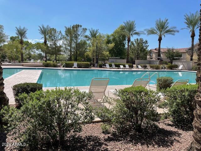 3747 E HANS Drive