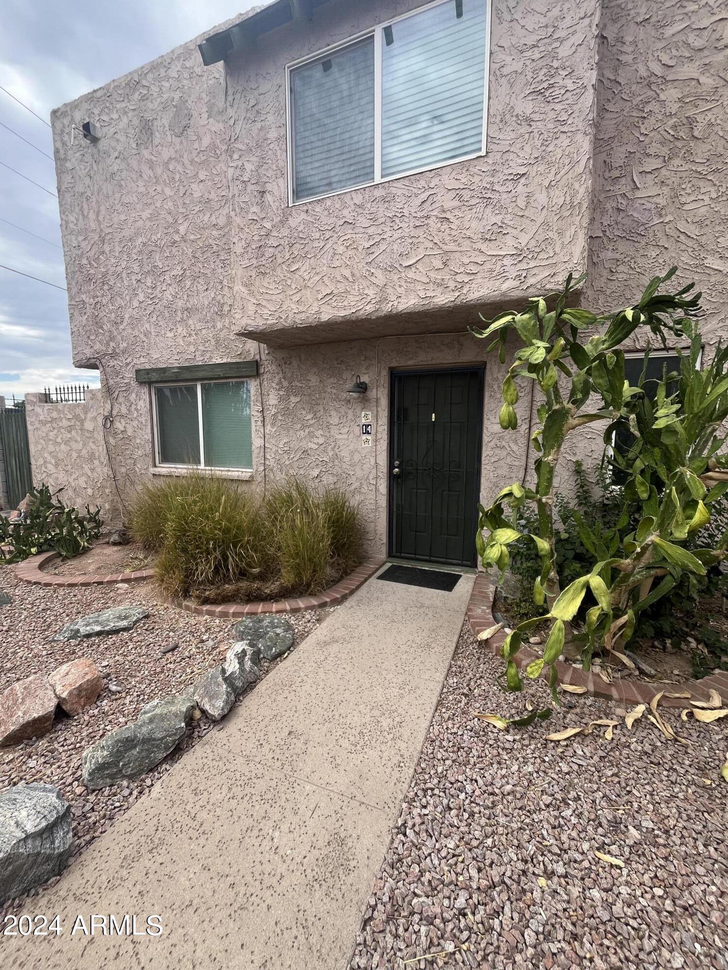 1500 W RIO SALADO Parkway, 14
