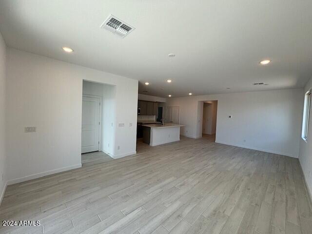 7471 E SWEET HONEY Lane