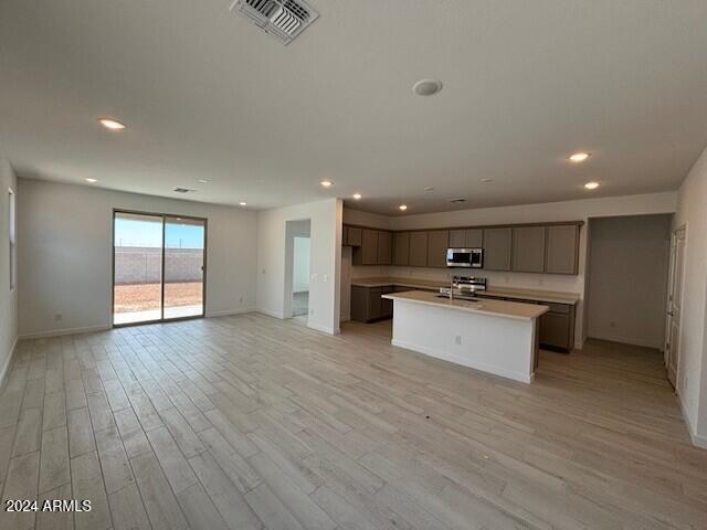 7471 E SWEET HONEY Lane