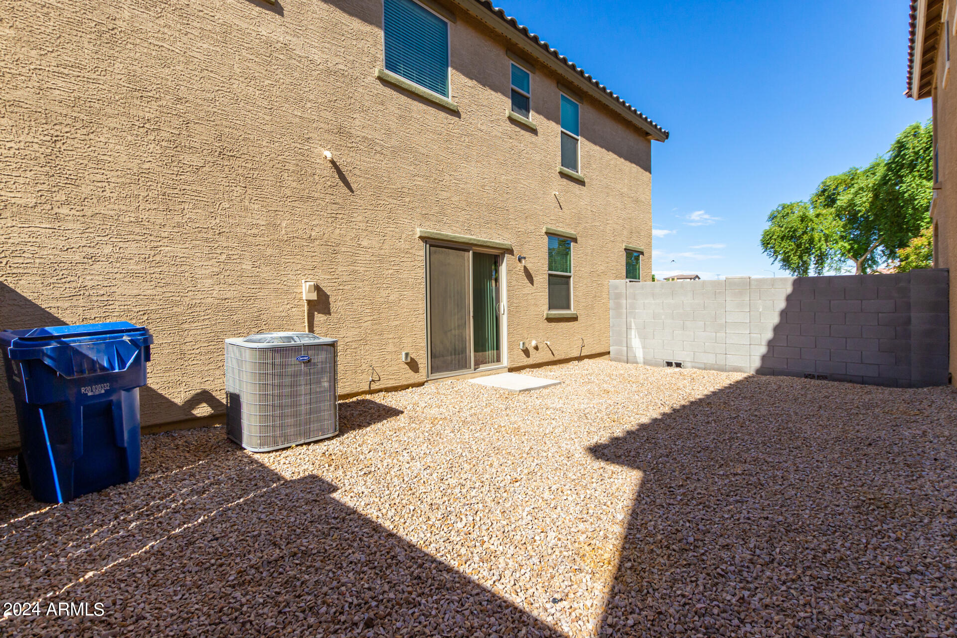 836 E AGUA FRIA Lane
