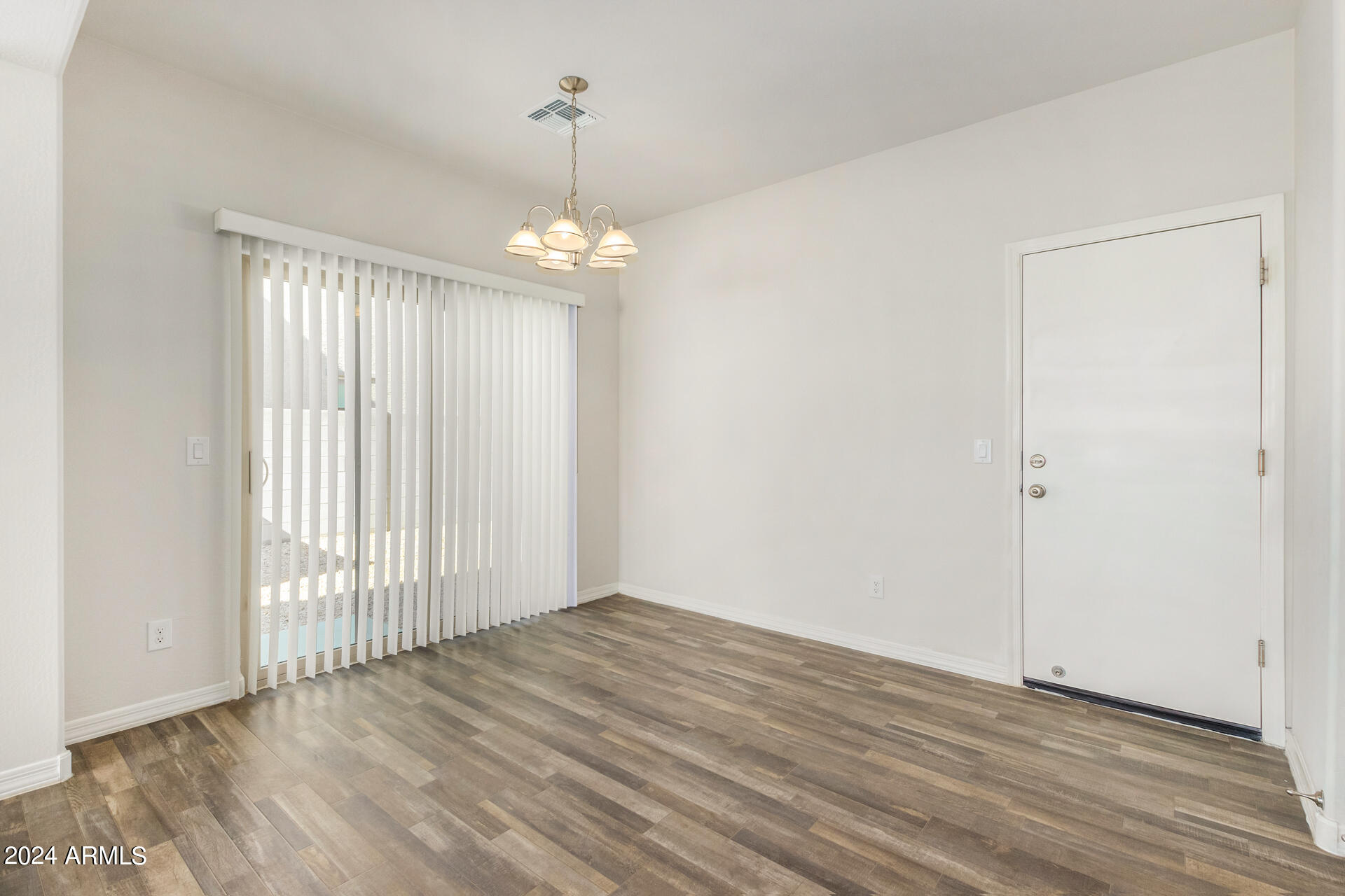 836 E AGUA FRIA Lane