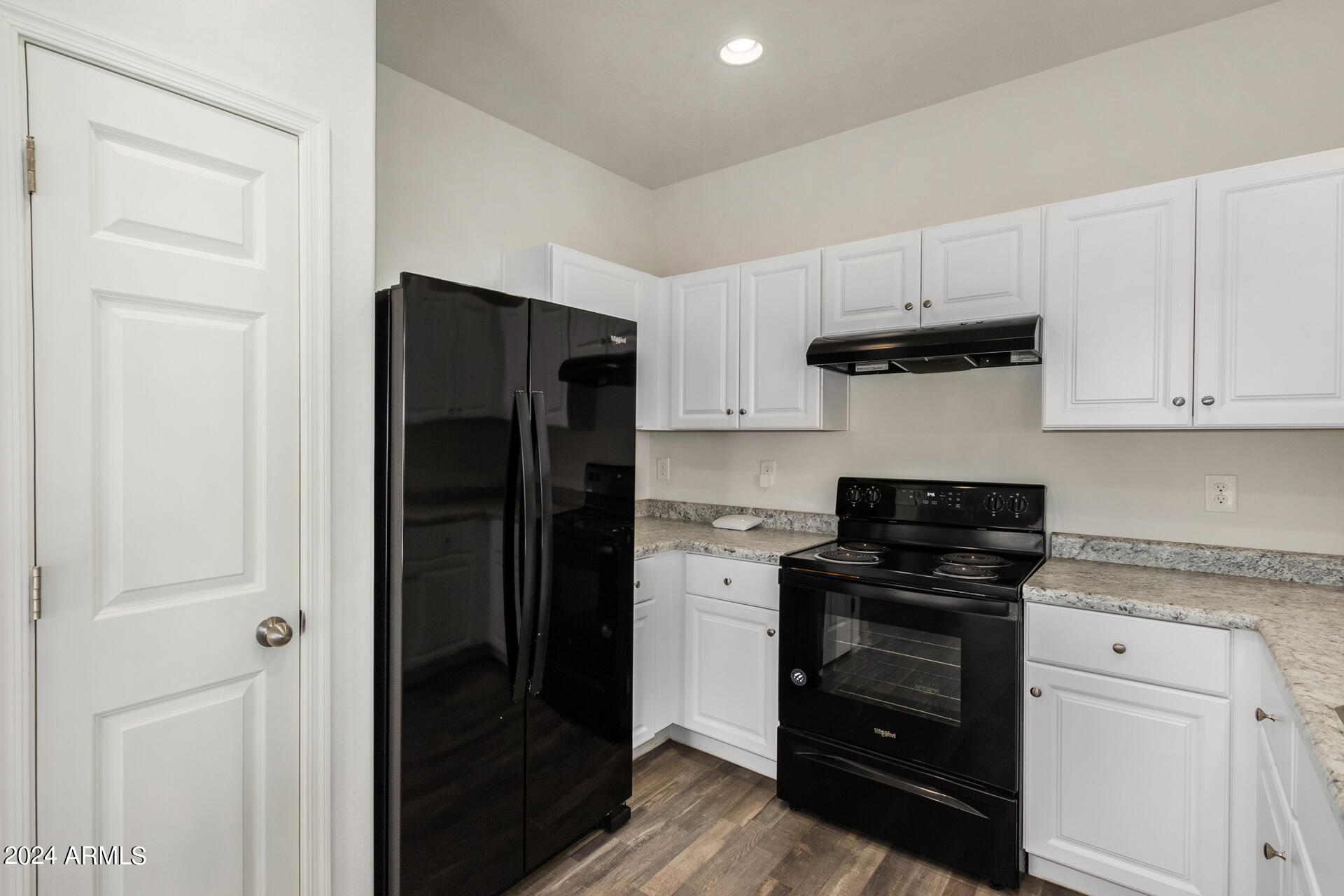 836 E AGUA FRIA Lane