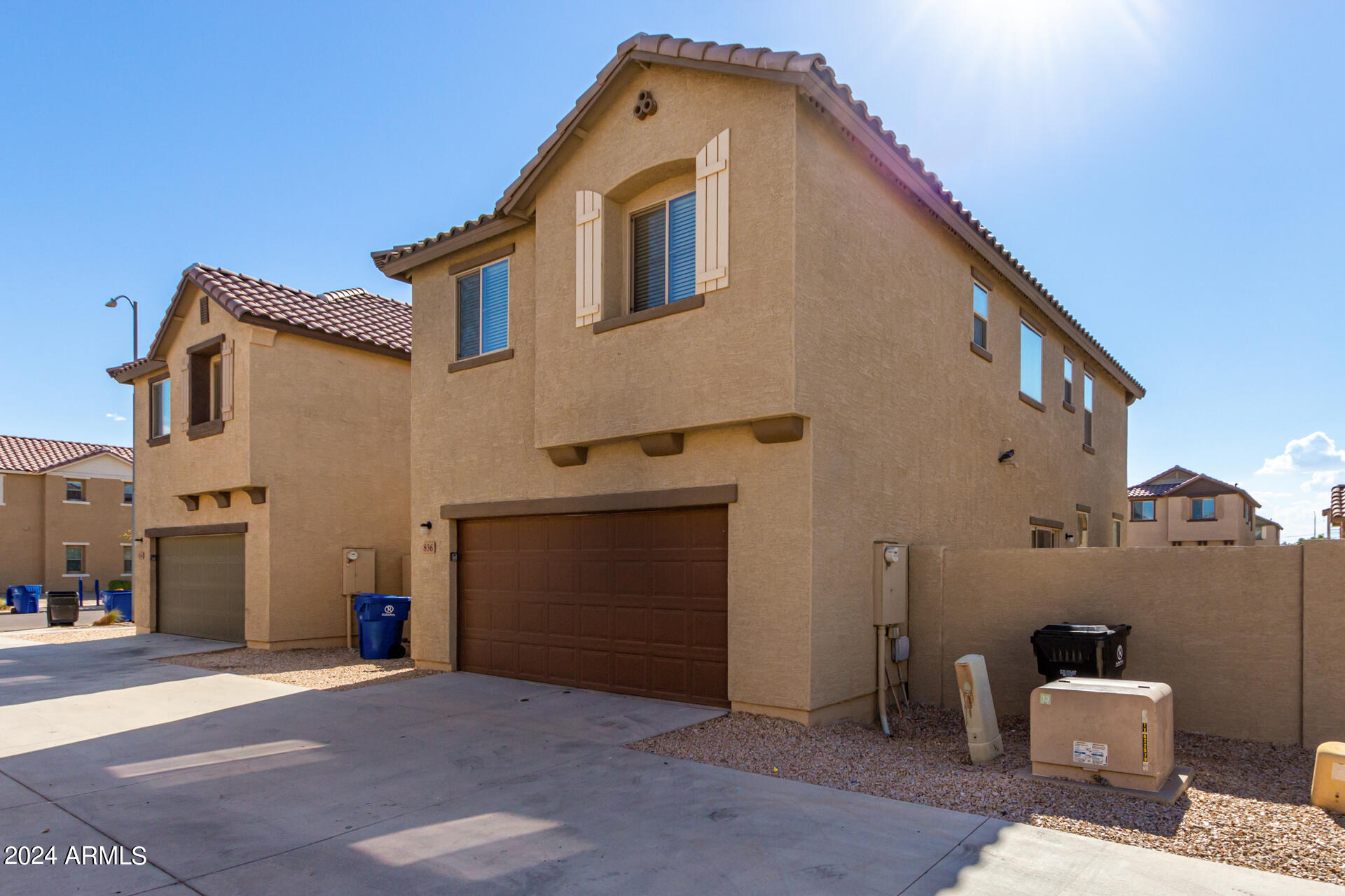 836 E AGUA FRIA Lane