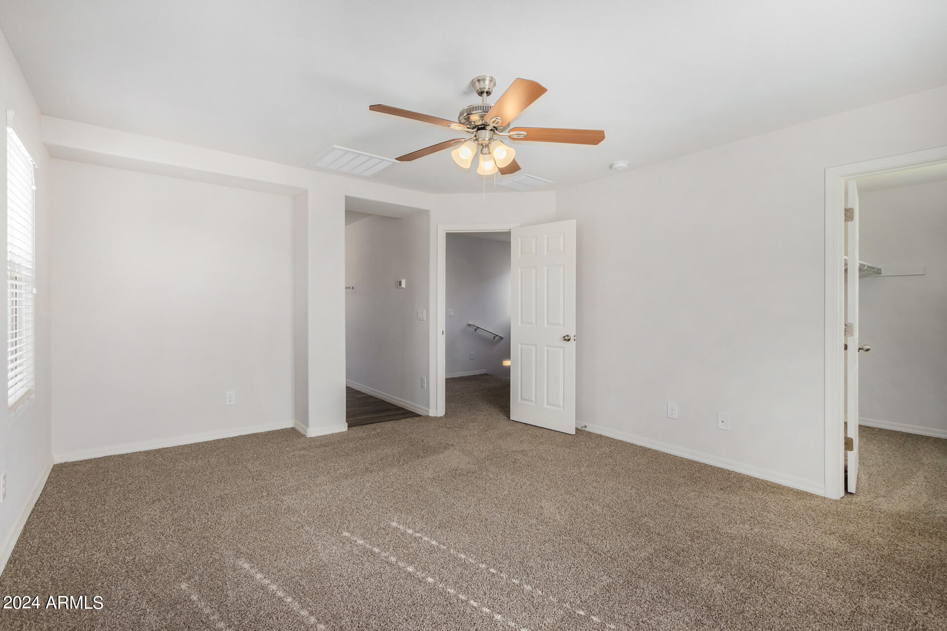 836 E AGUA FRIA Lane
