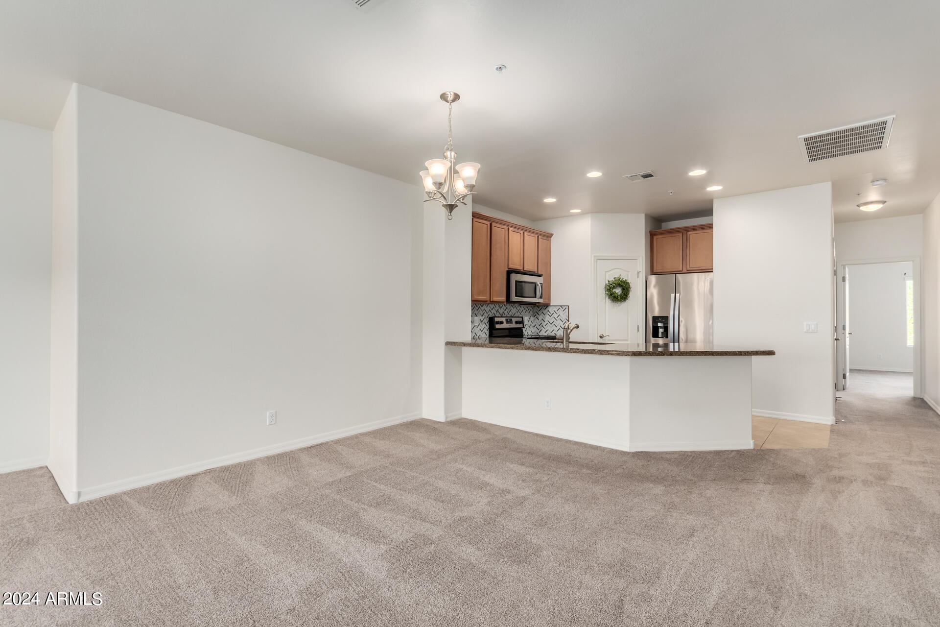 7726 E BASELINE Road, 232