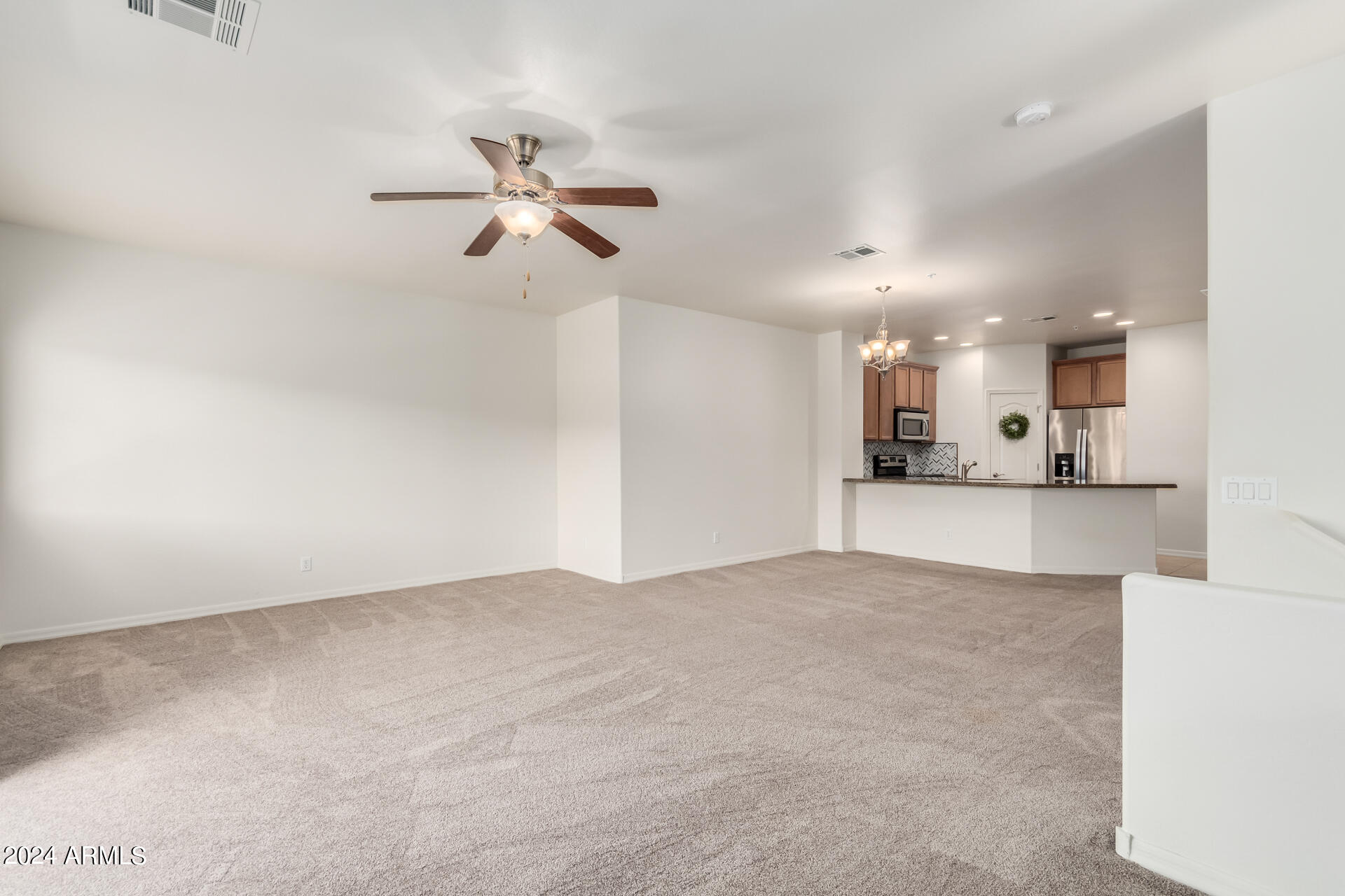 7726 E BASELINE Road, 232