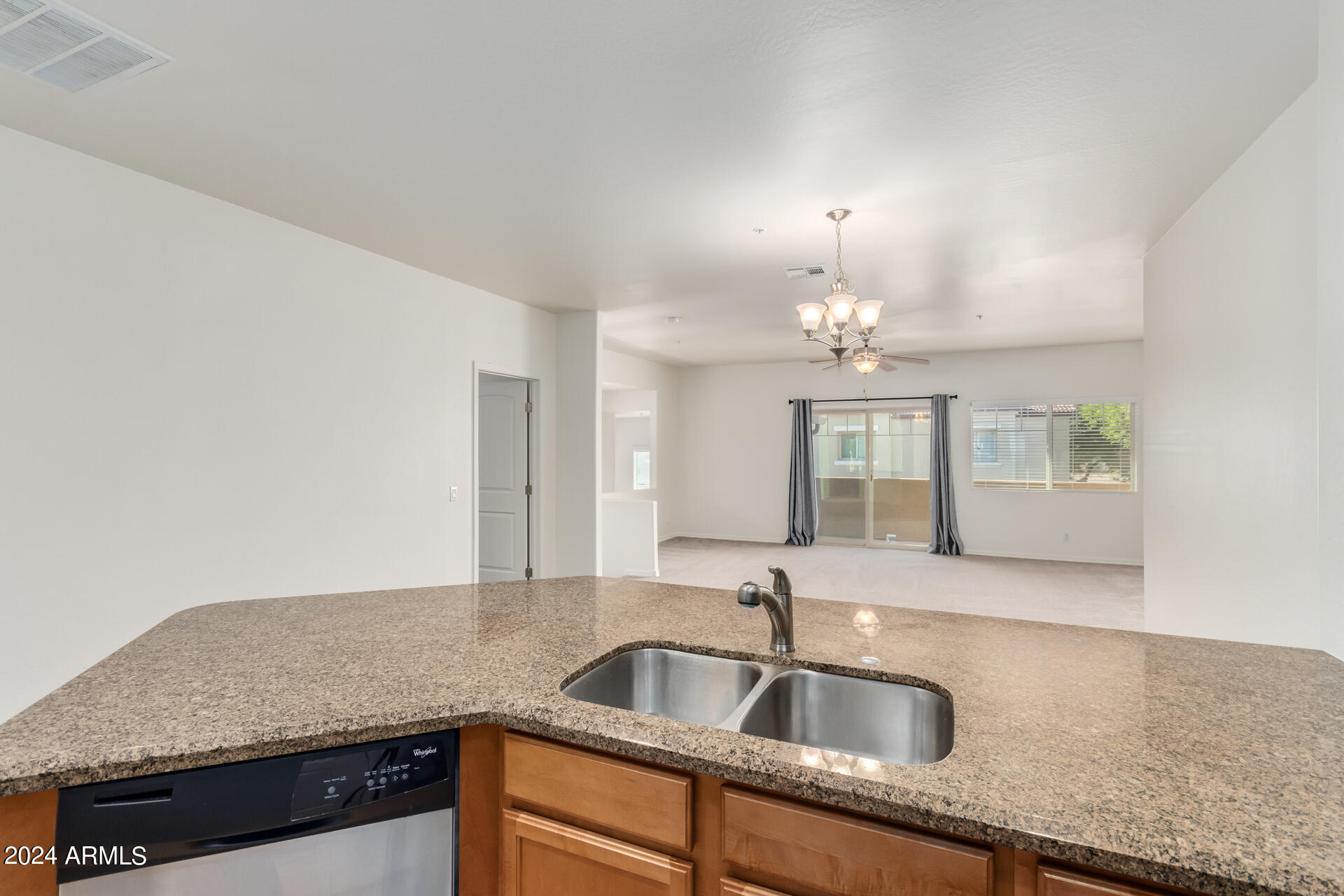 7726 E BASELINE Road, 232