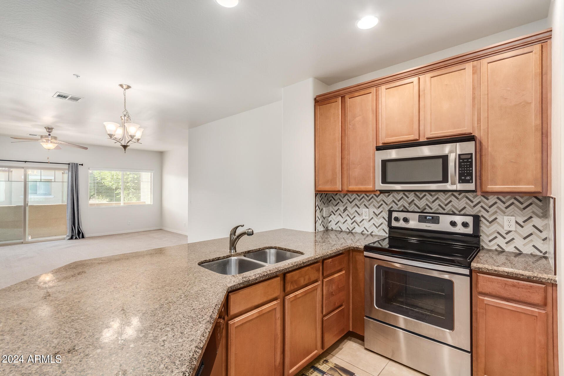 7726 E BASELINE Road, 232