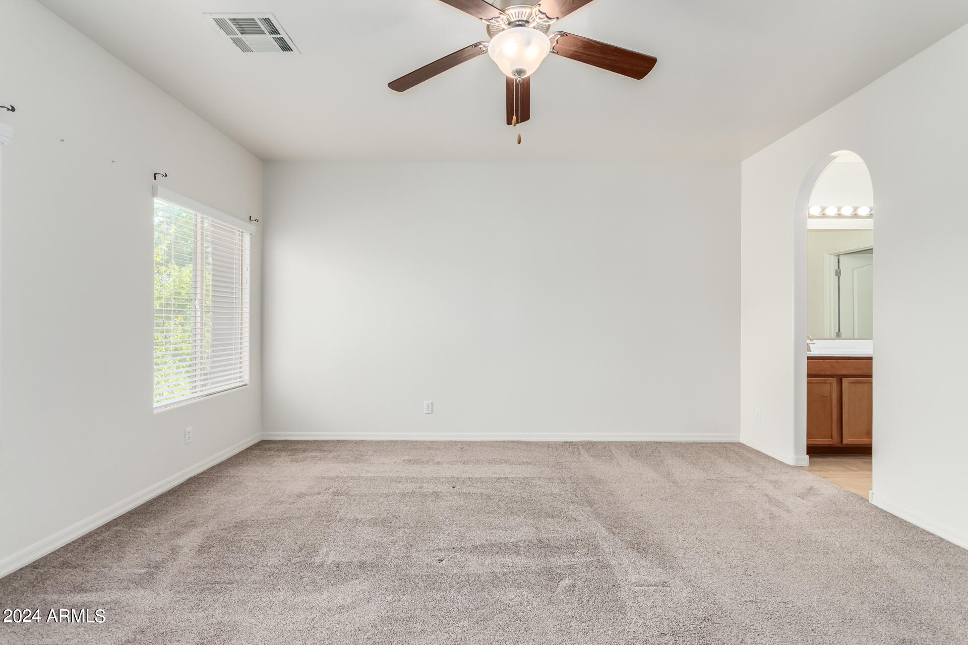 7726 E BASELINE Road, 232