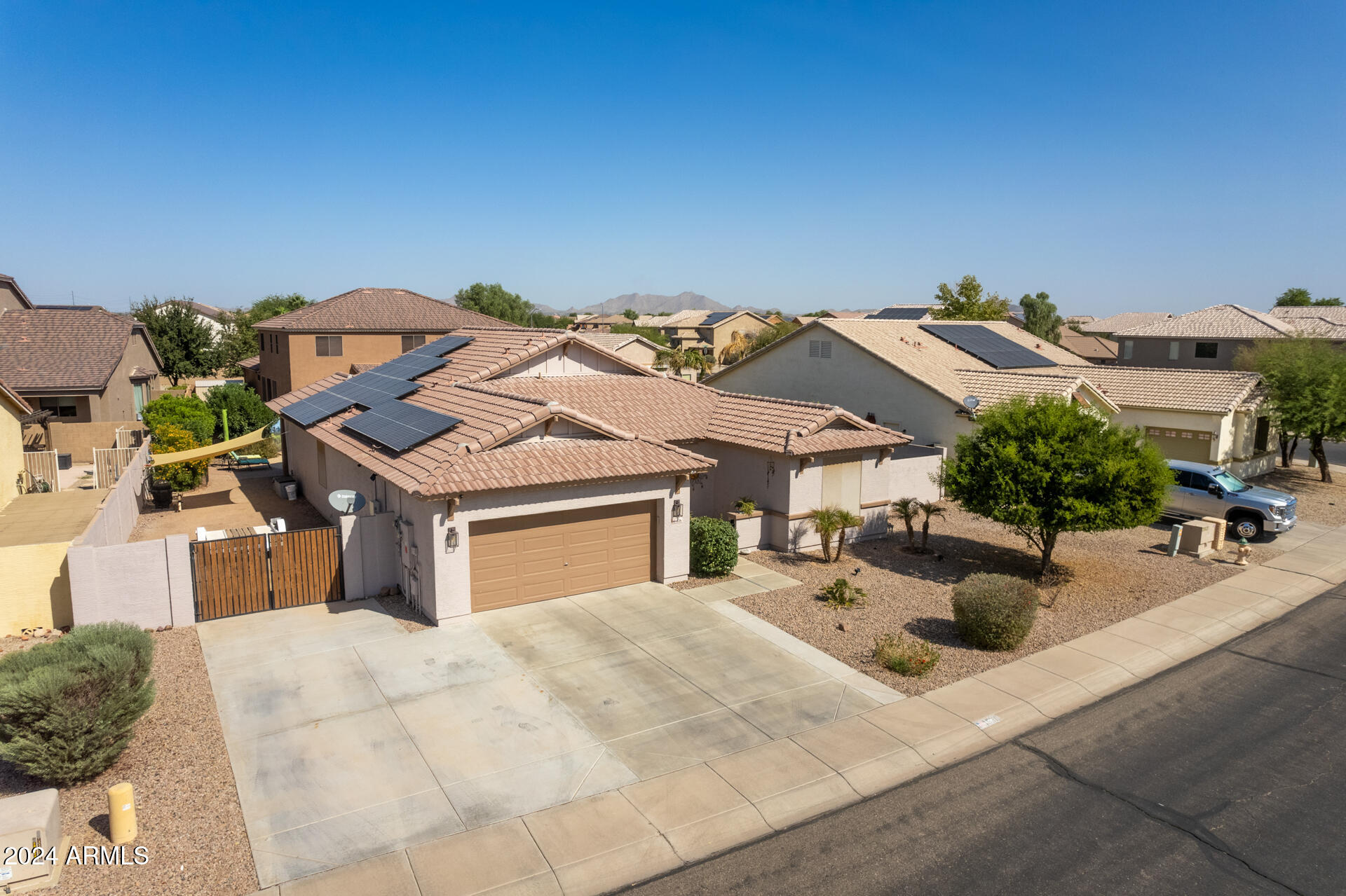 1536 E VIOLA Drive