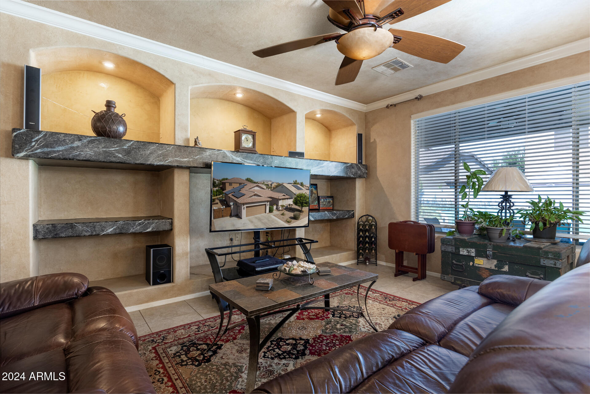 1536 E VIOLA Drive
