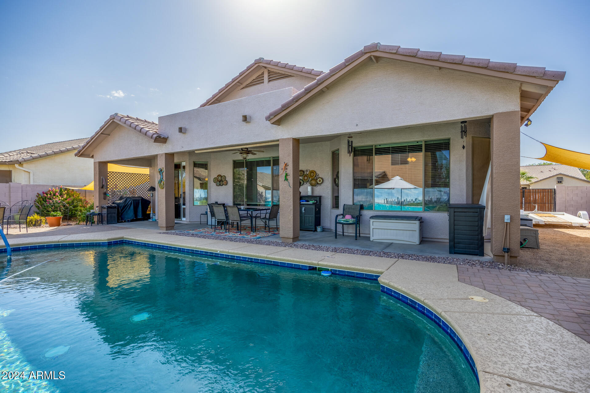 1536 E VIOLA Drive