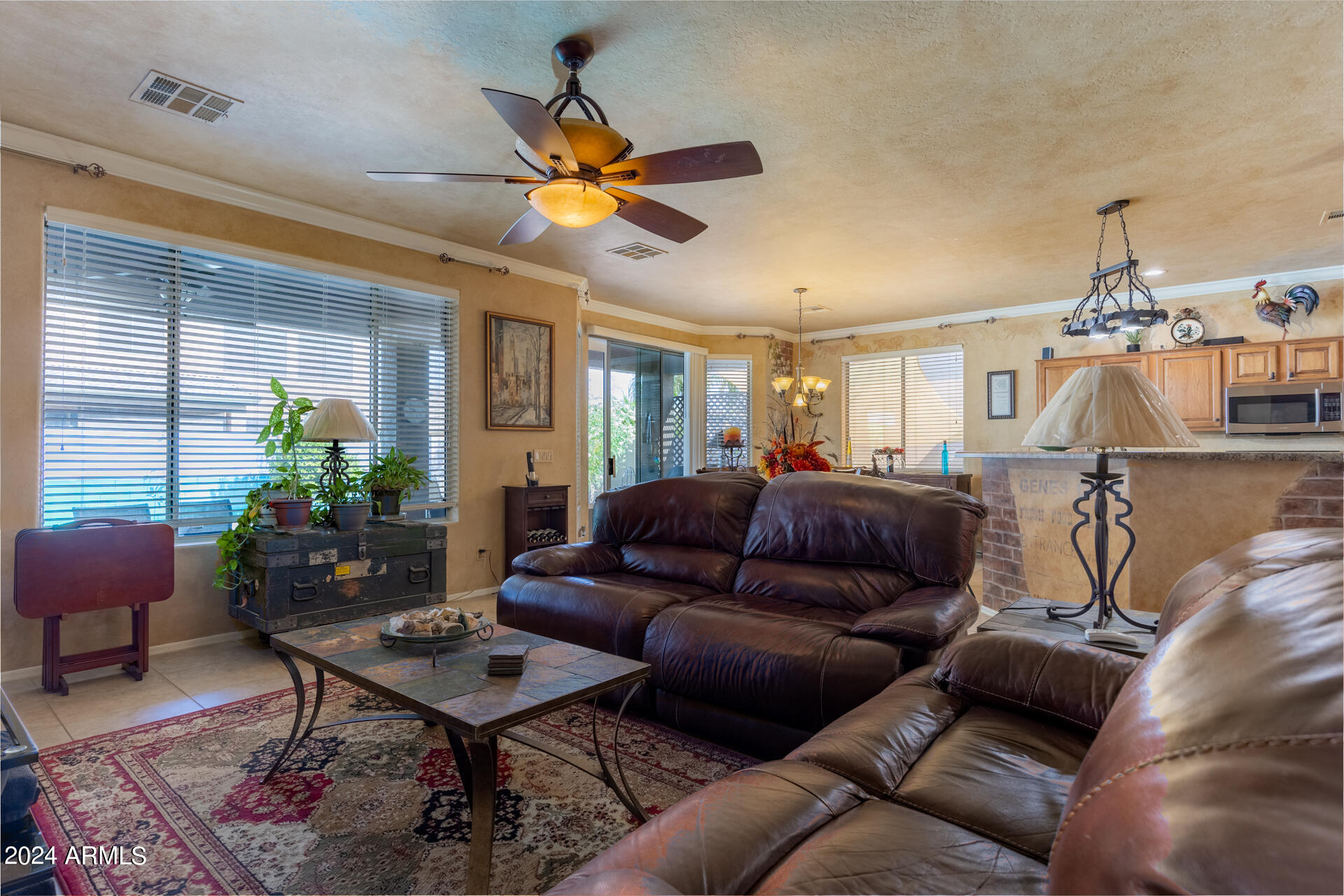 1536 E VIOLA Drive