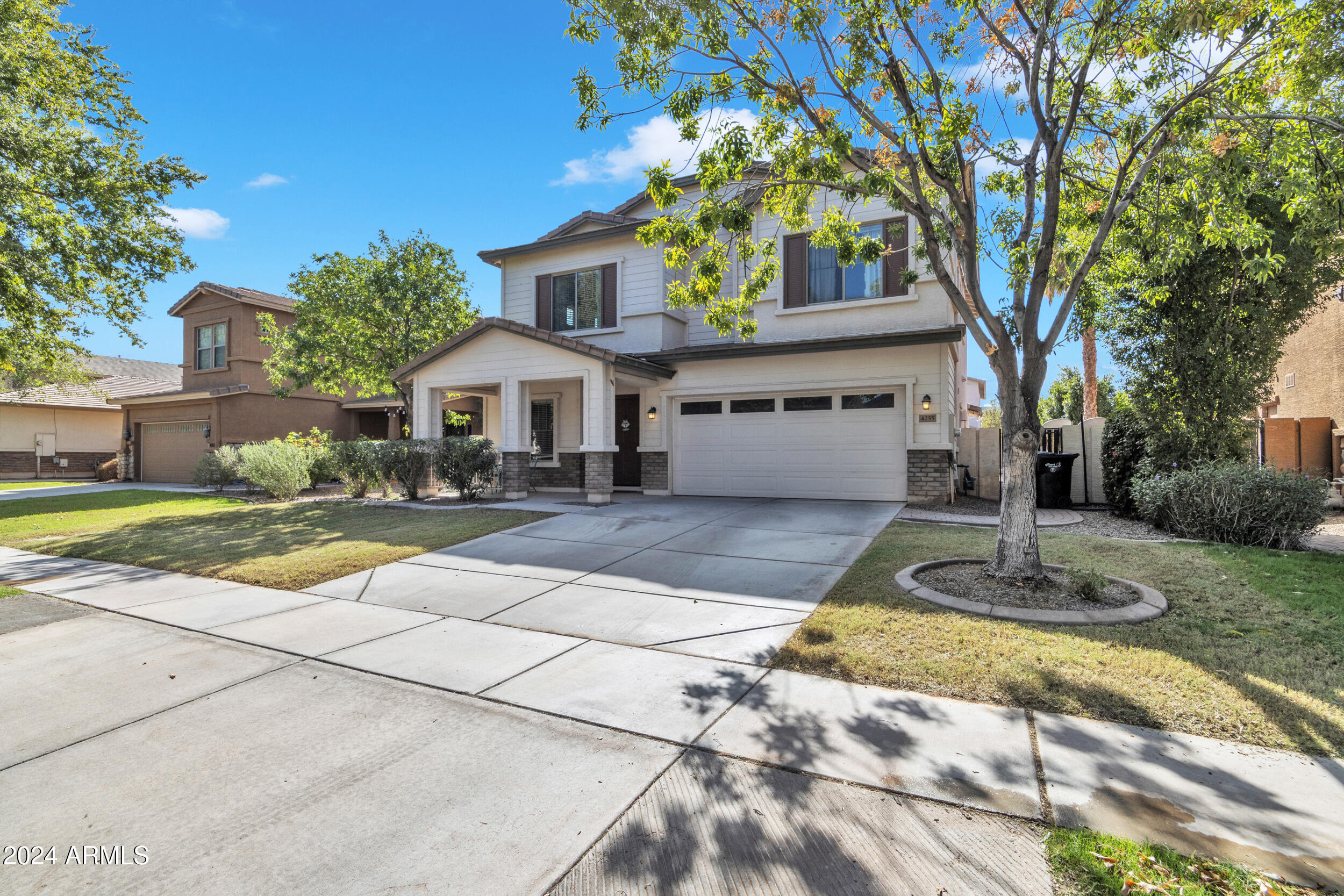 4255 E Washington Court