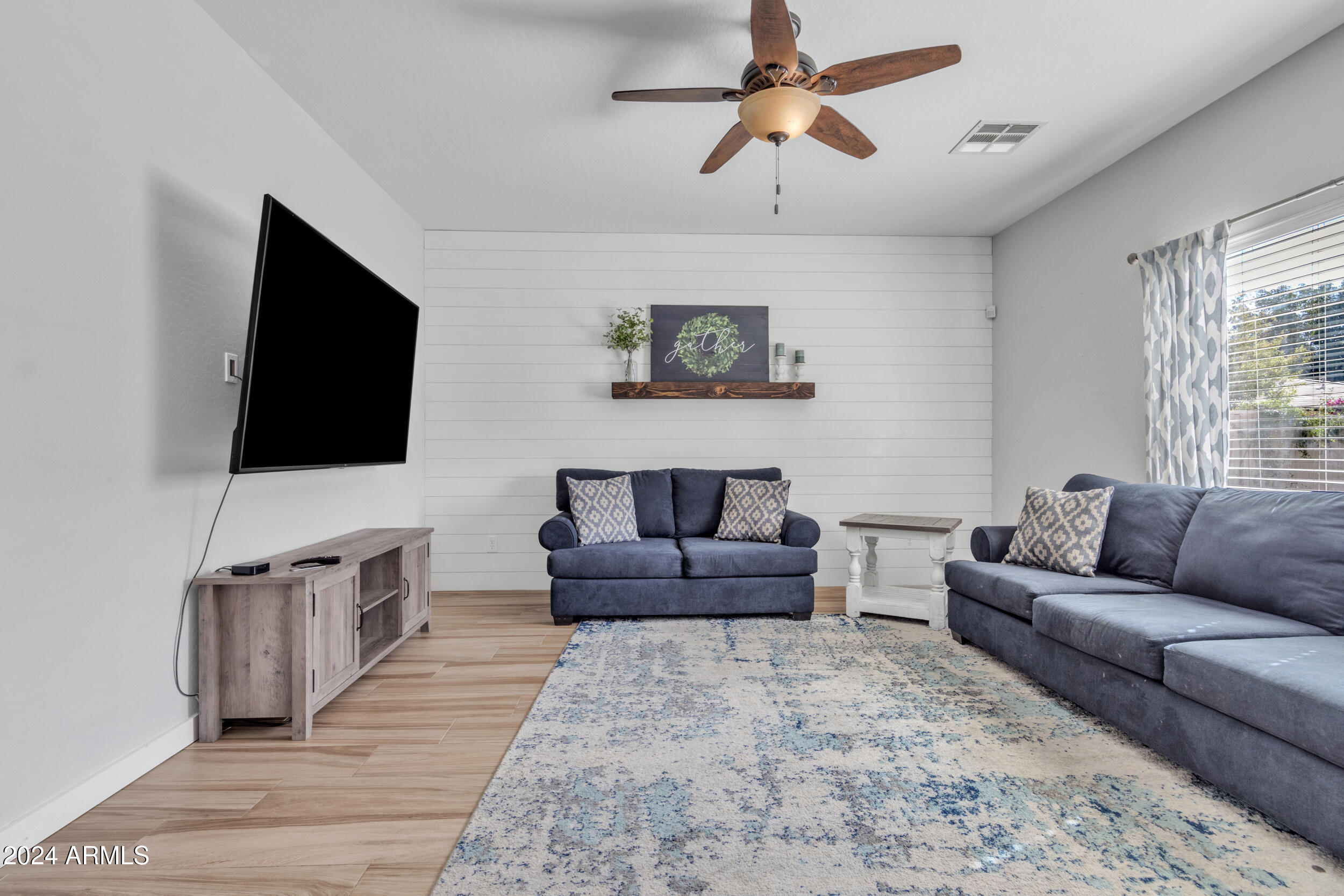 4255 E Washington Court