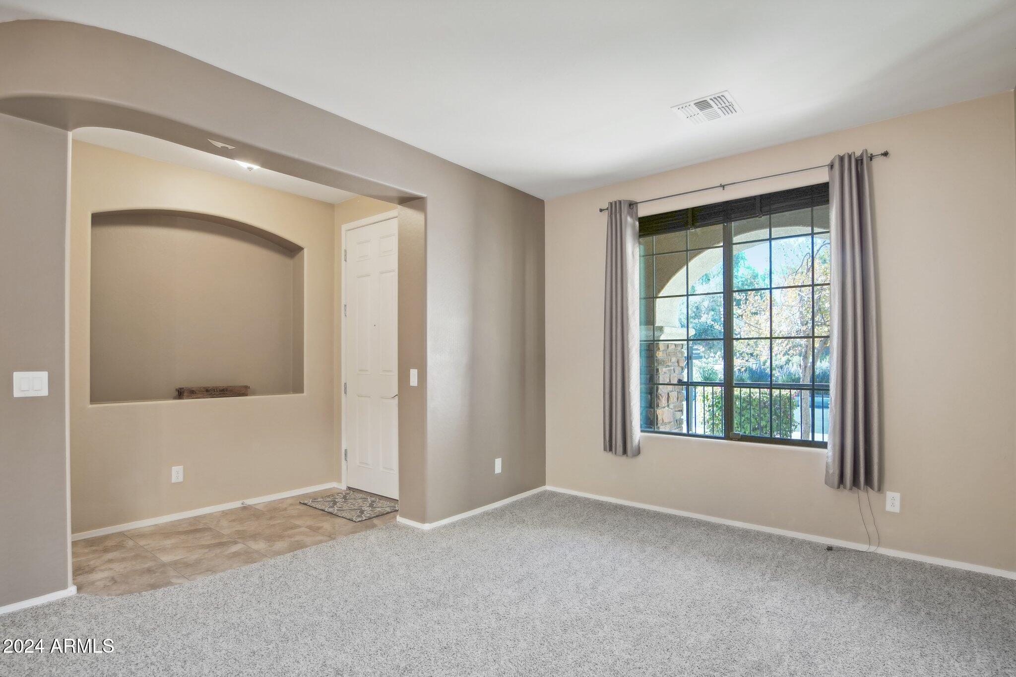 18086 W DESERT Lane