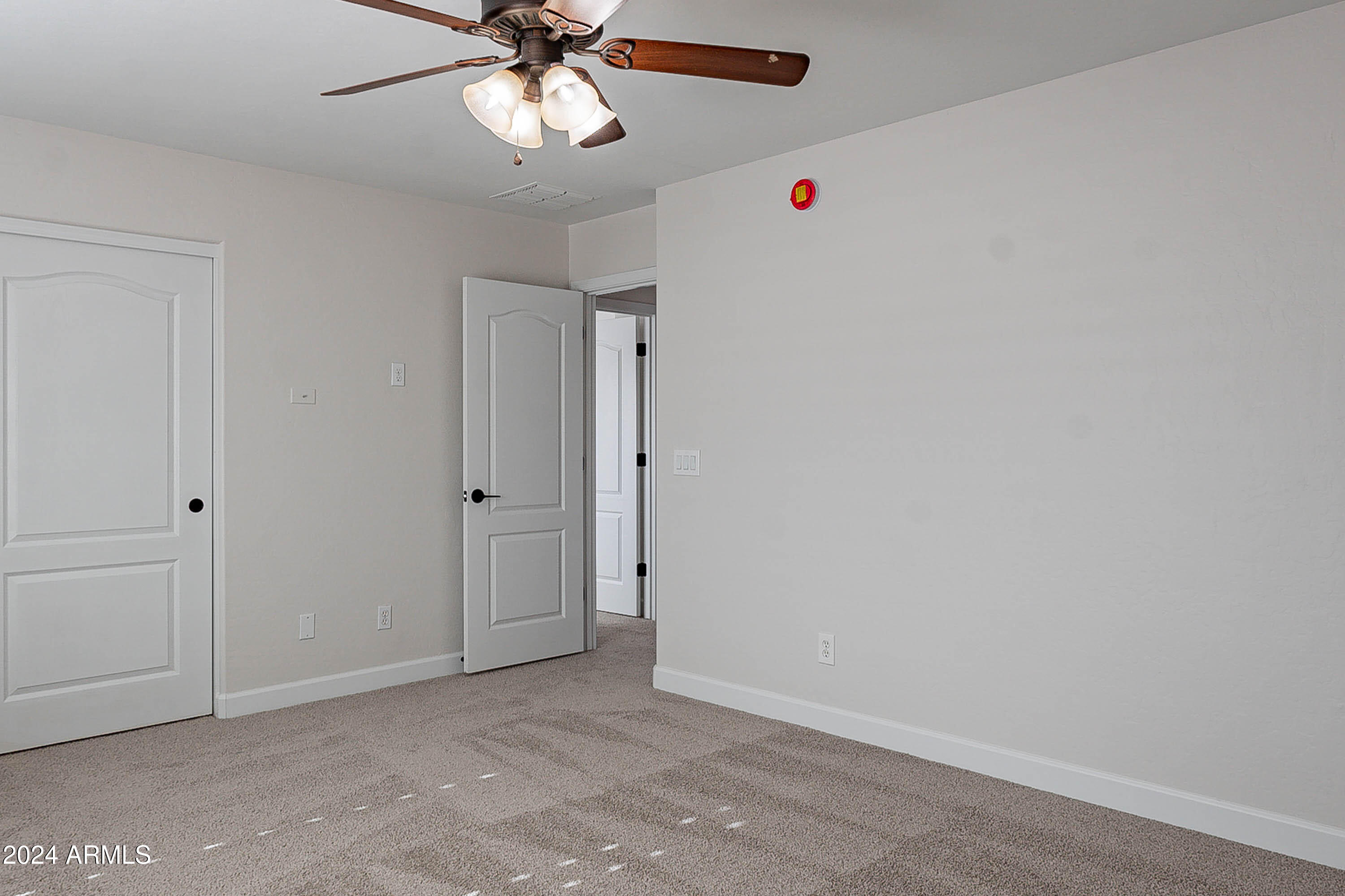 9902 E MESETO Avenue