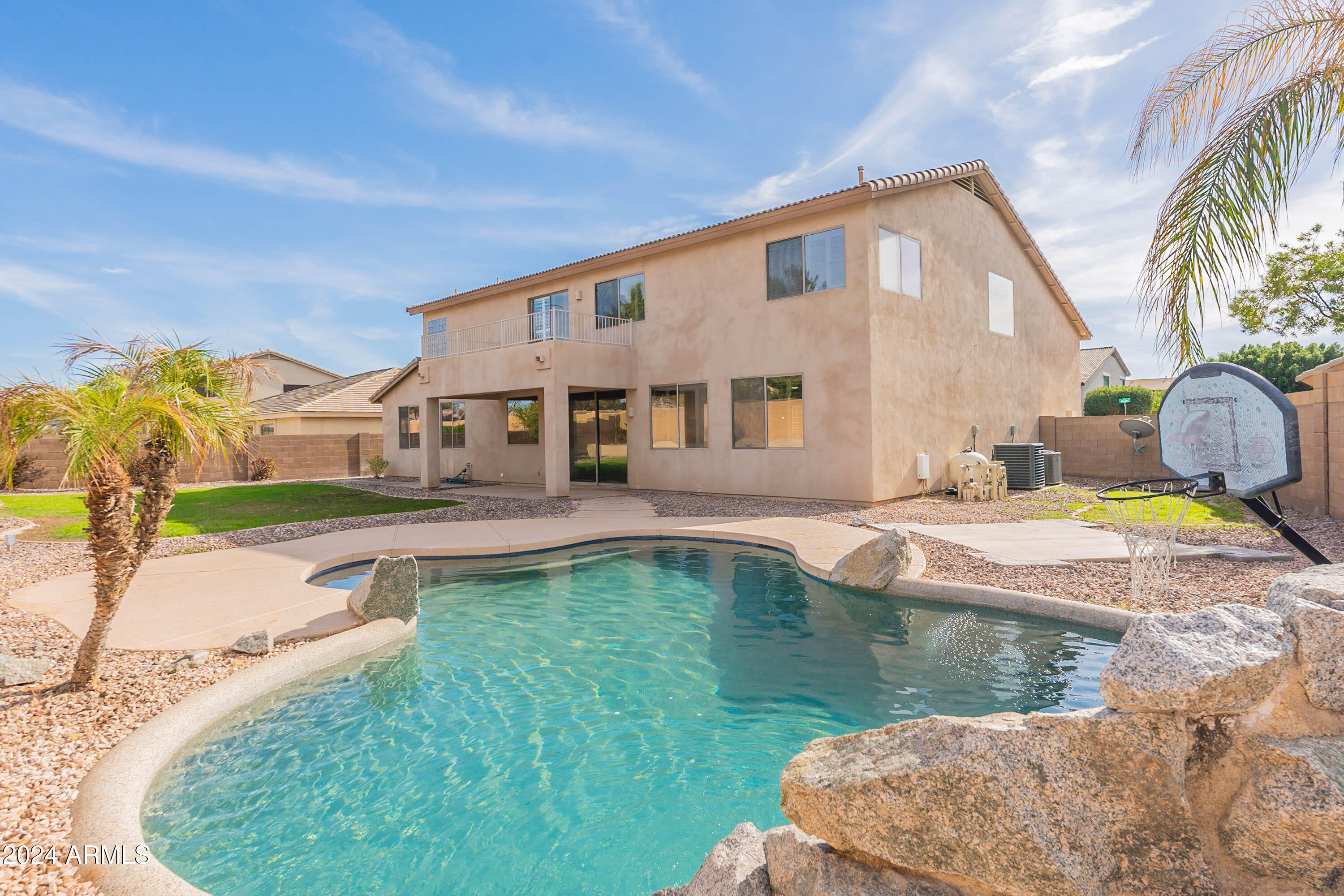 9902 E MESETO Avenue