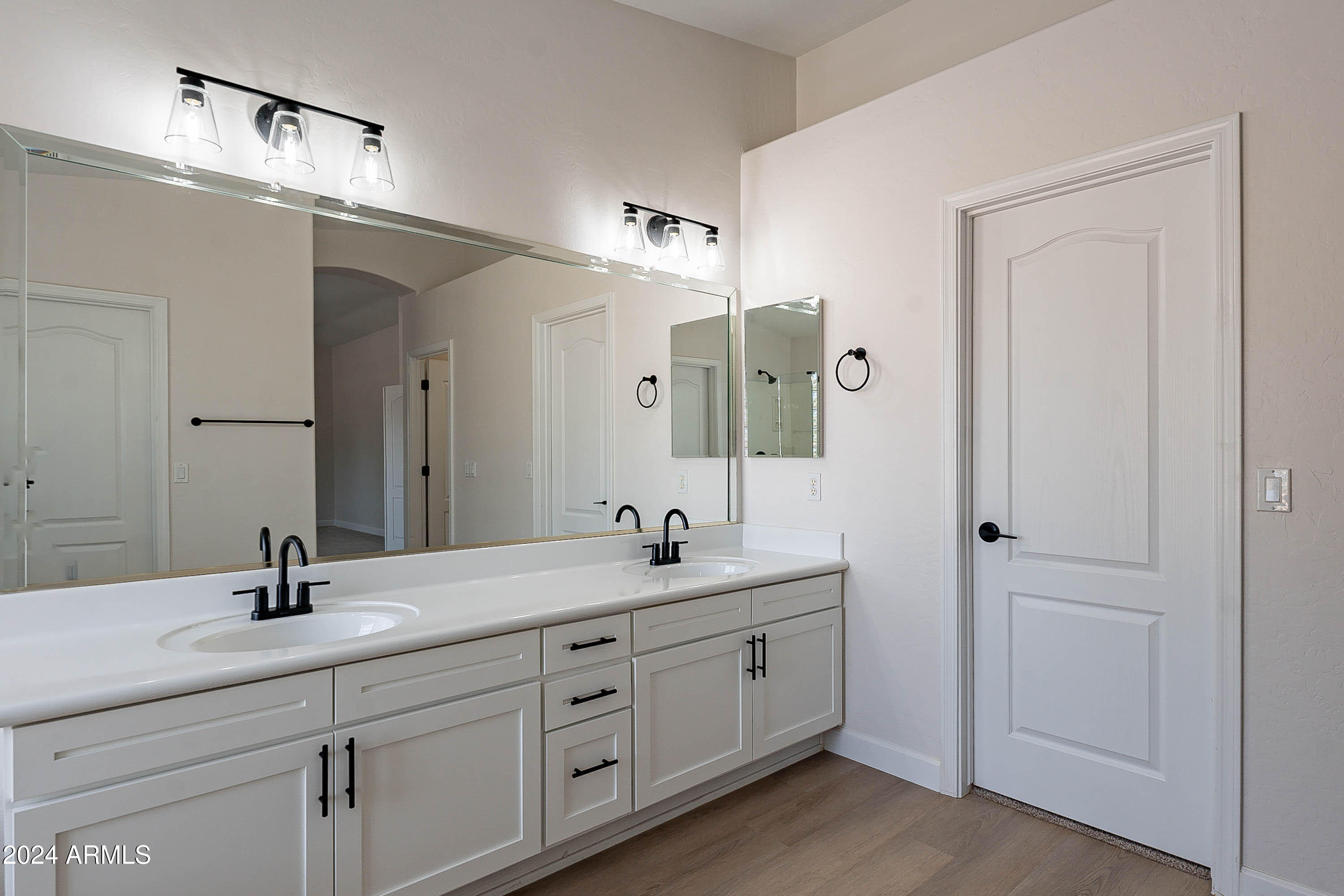 9902 E MESETO Avenue