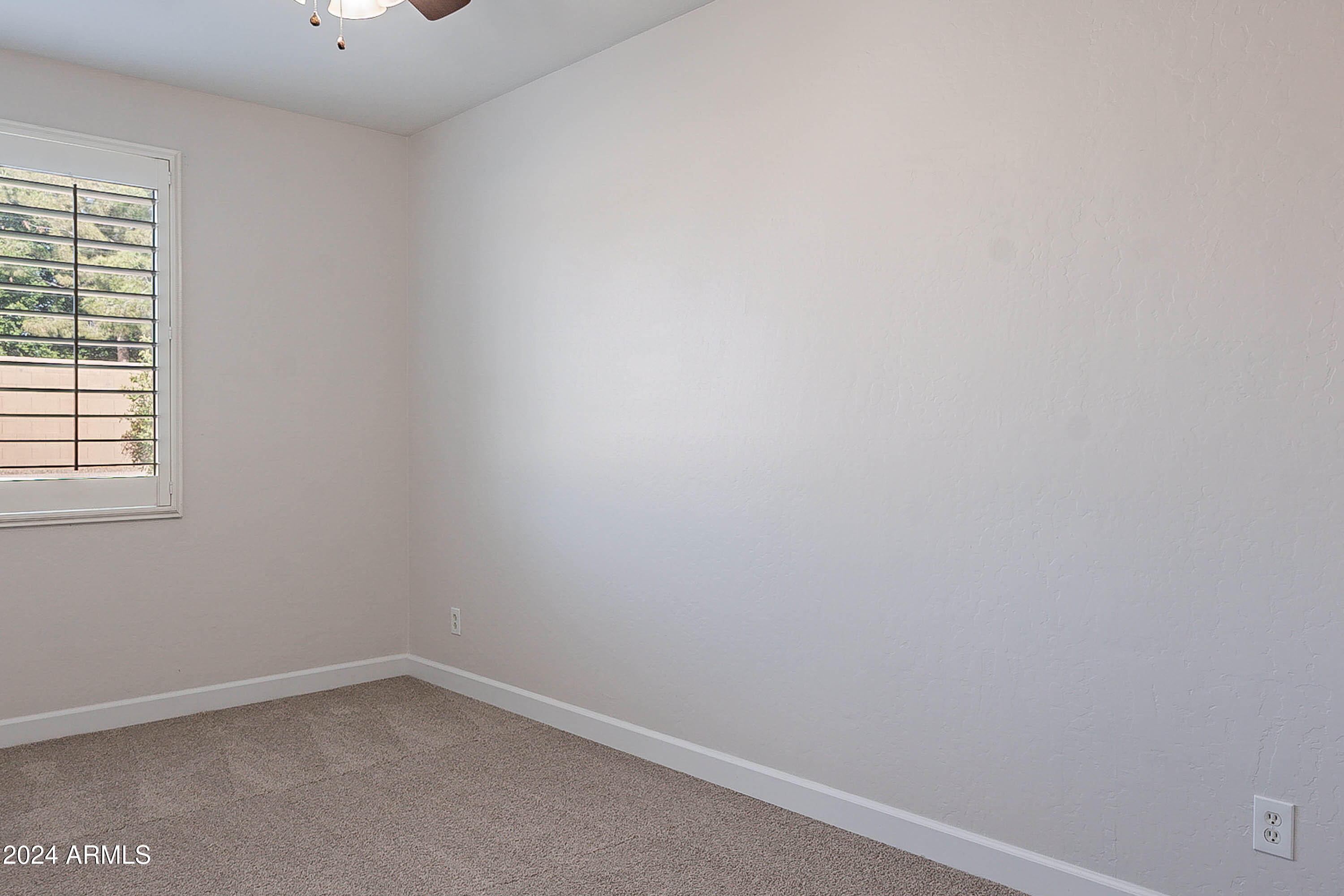 9902 E MESETO Avenue