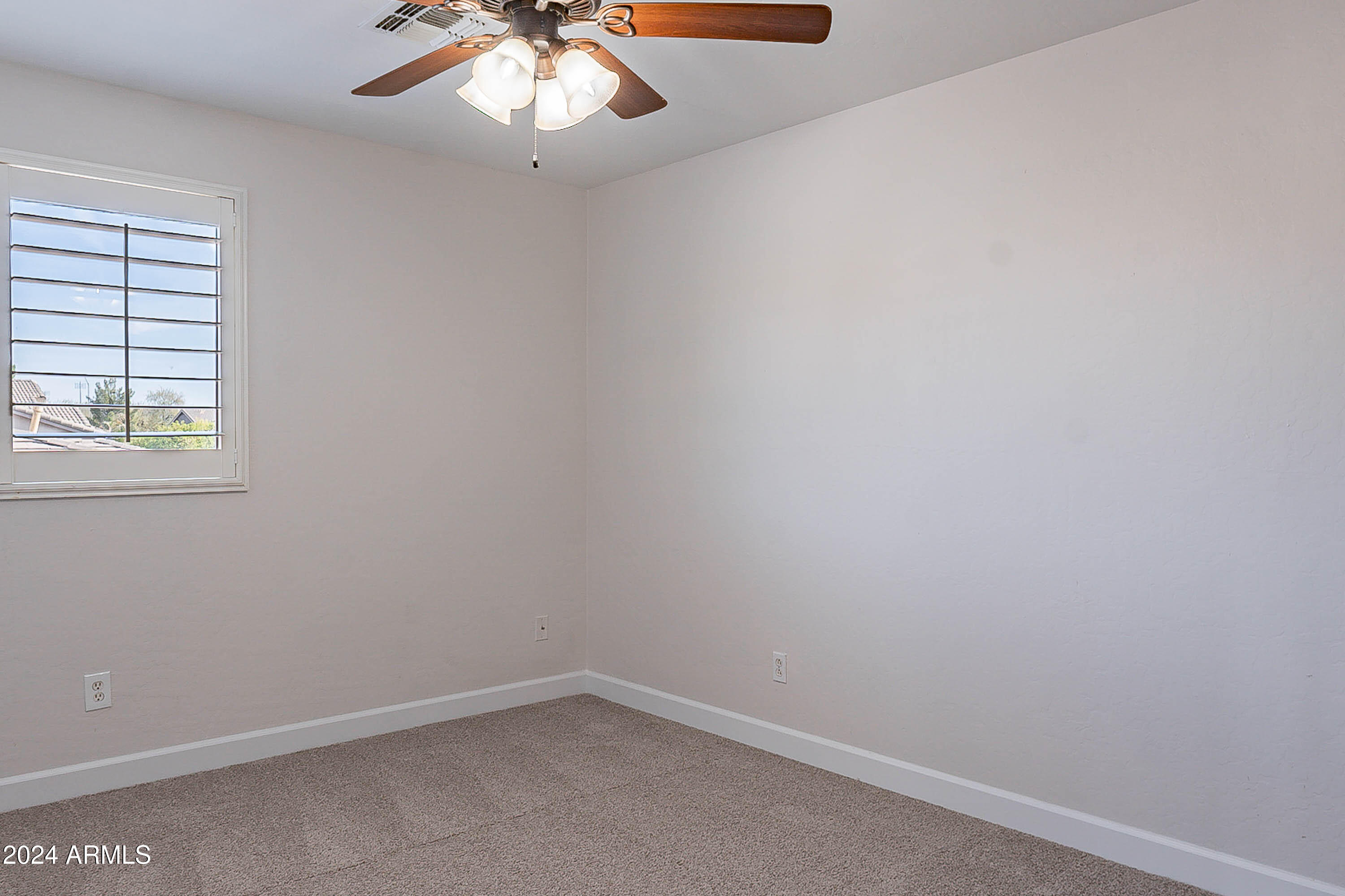 9902 E MESETO Avenue