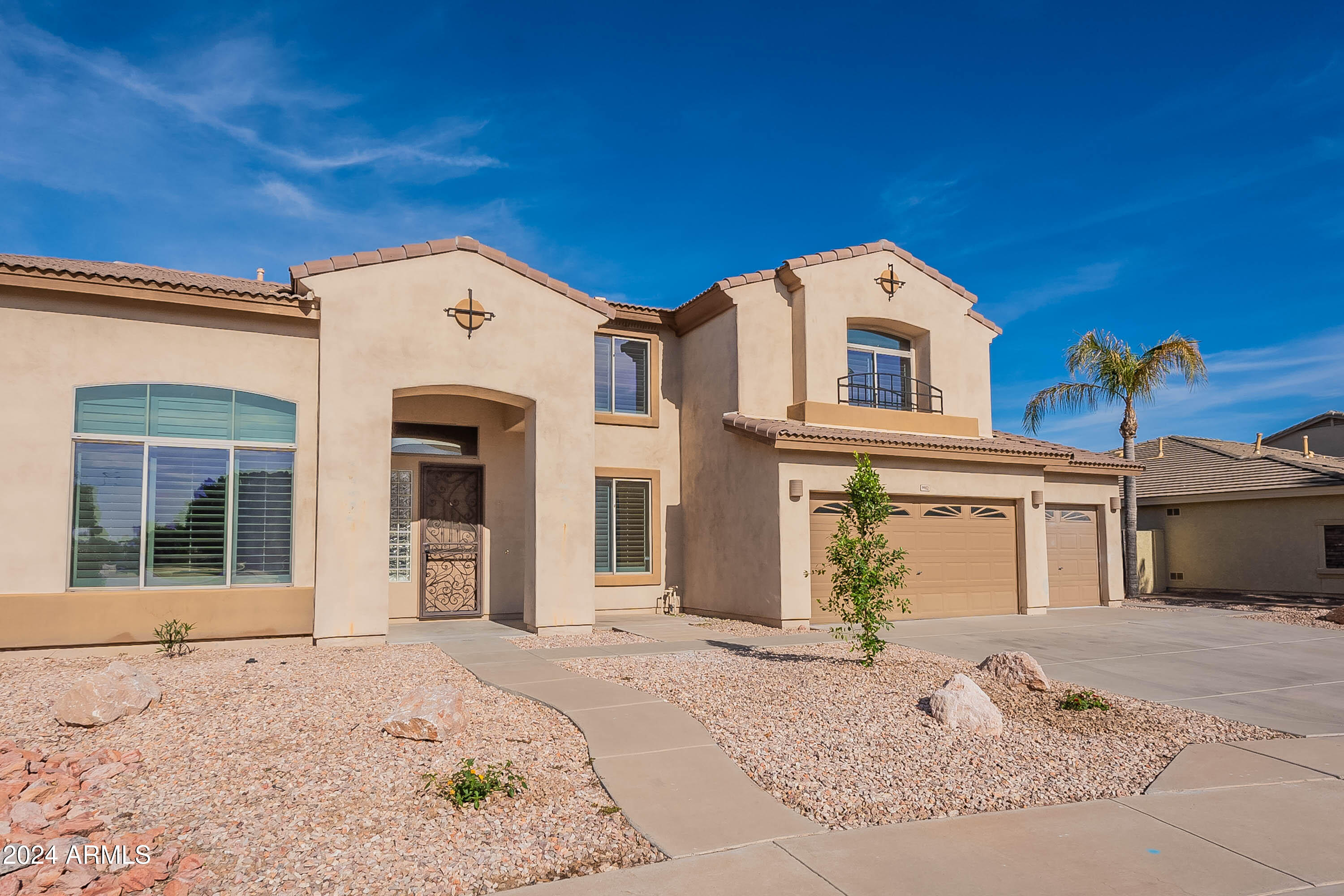 9902 E MESETO Avenue