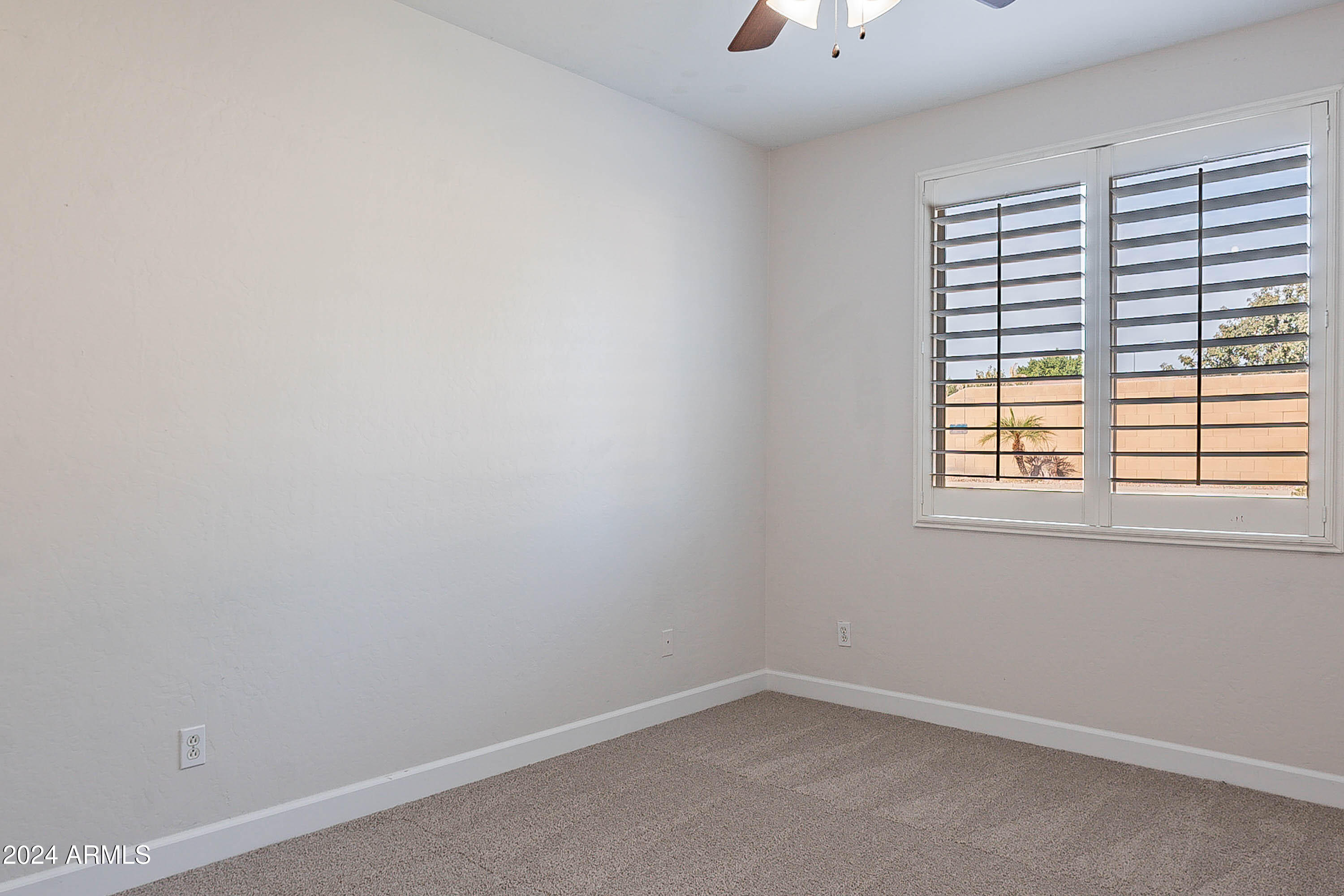 9902 E MESETO Avenue