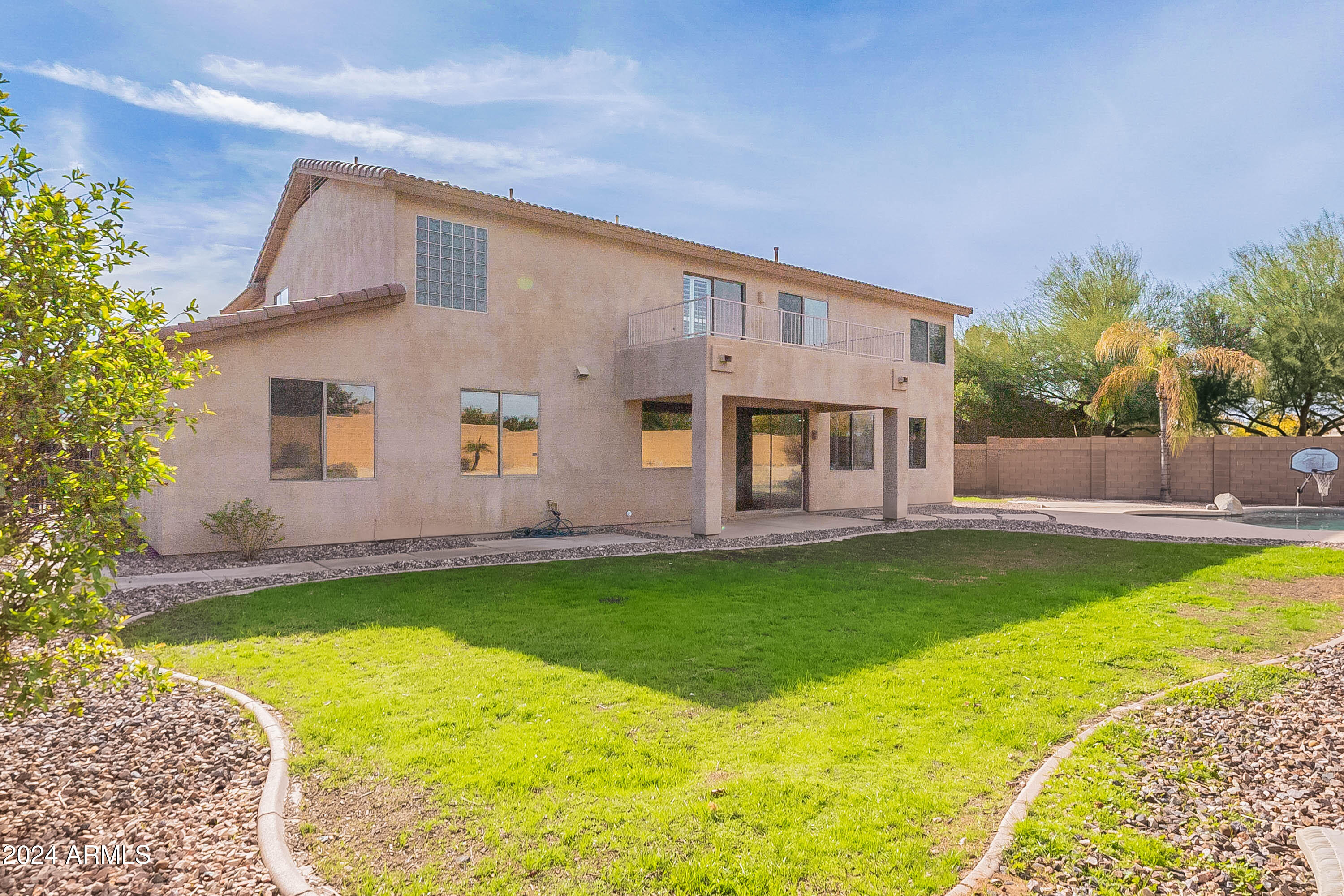 9902 E MESETO Avenue