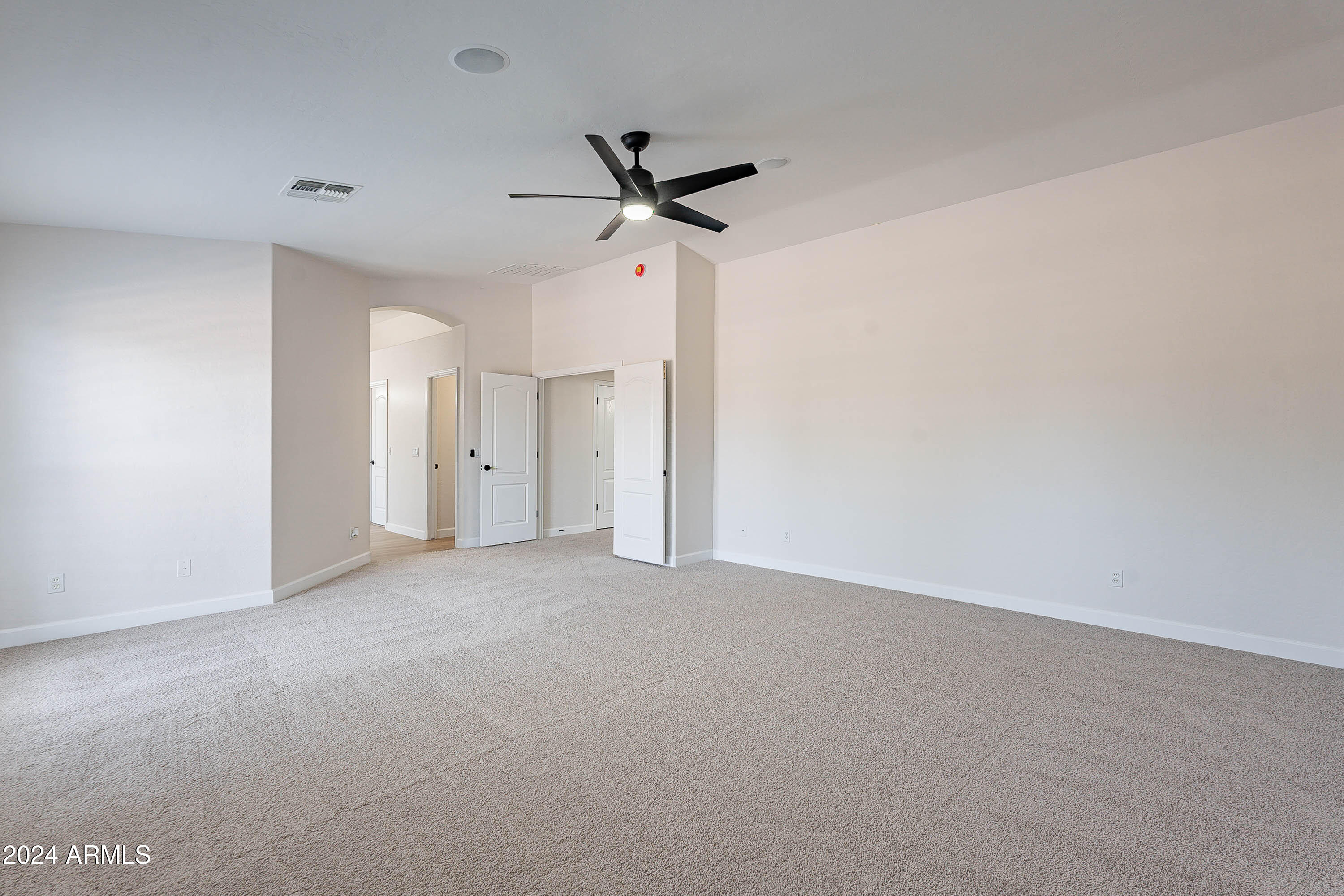 9902 E MESETO Avenue