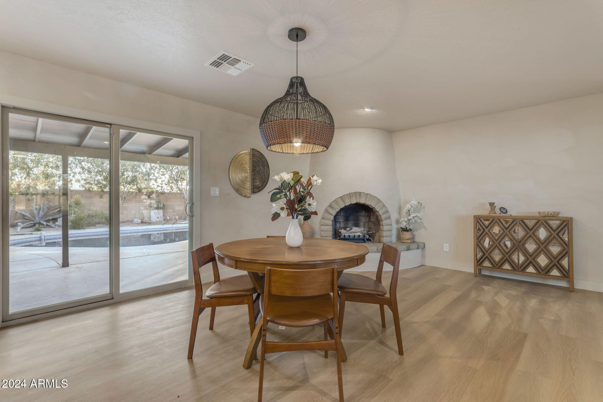 6439 E PRESIDIO Road