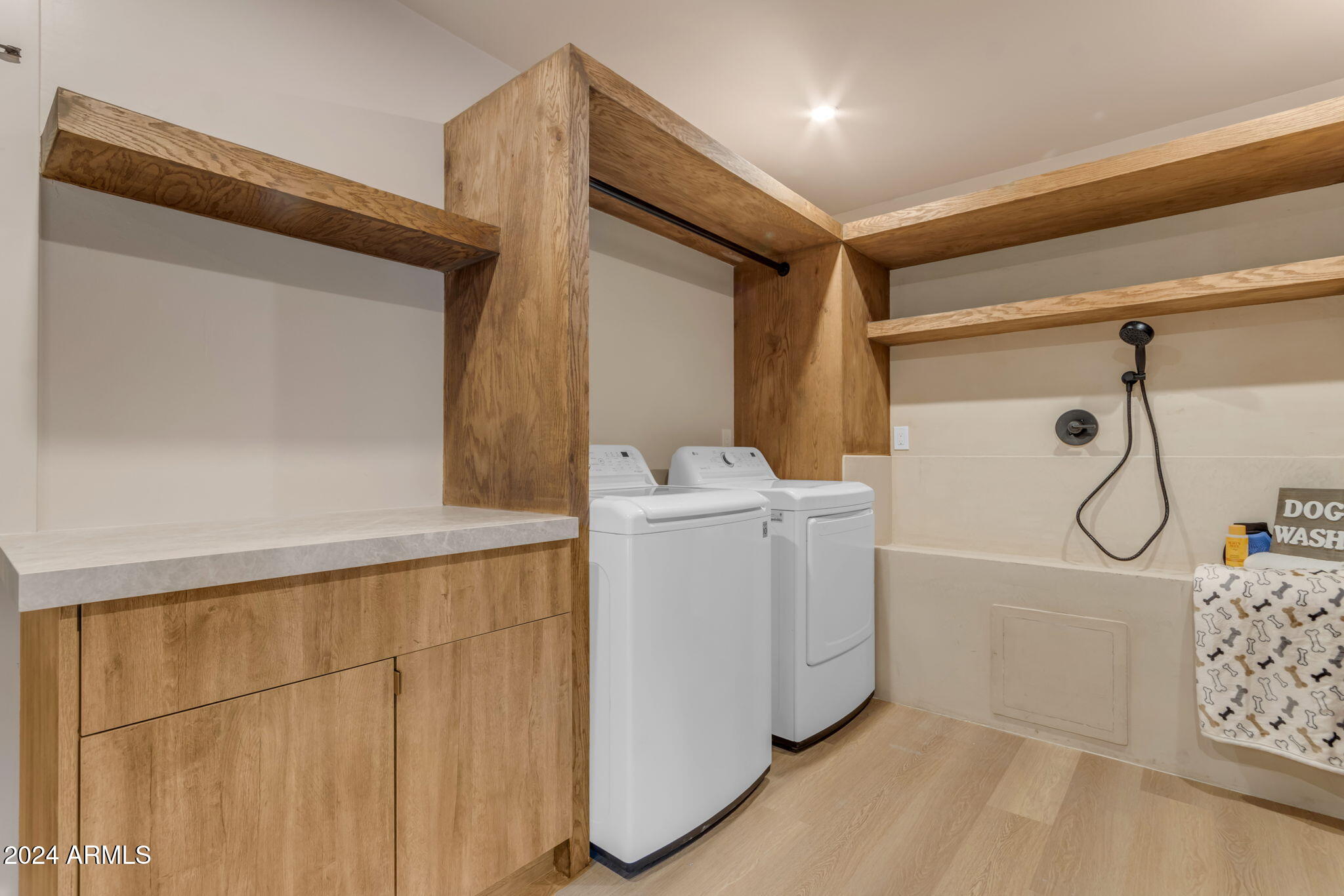 6439 E PRESIDIO Road