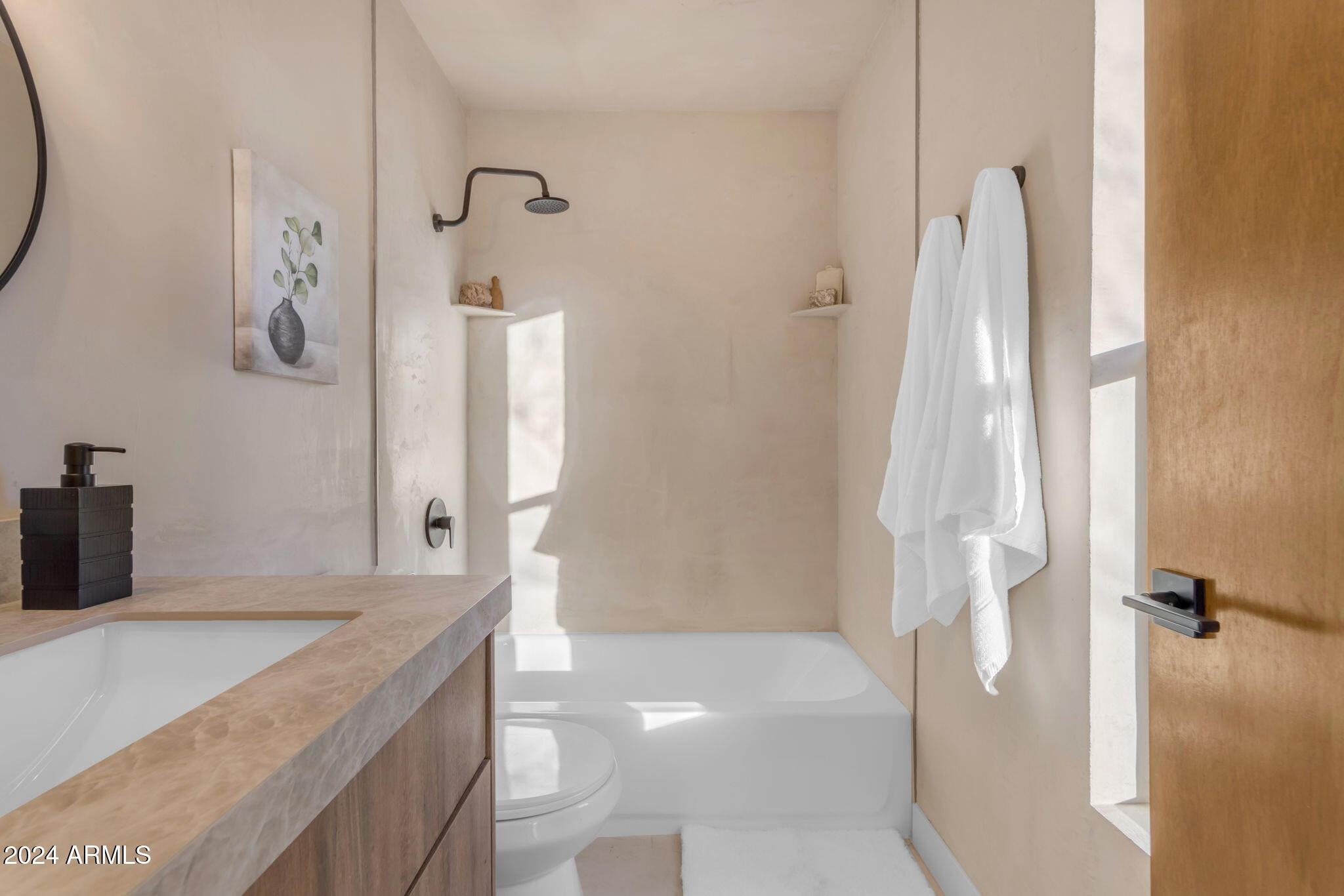 6439 E PRESIDIO Road