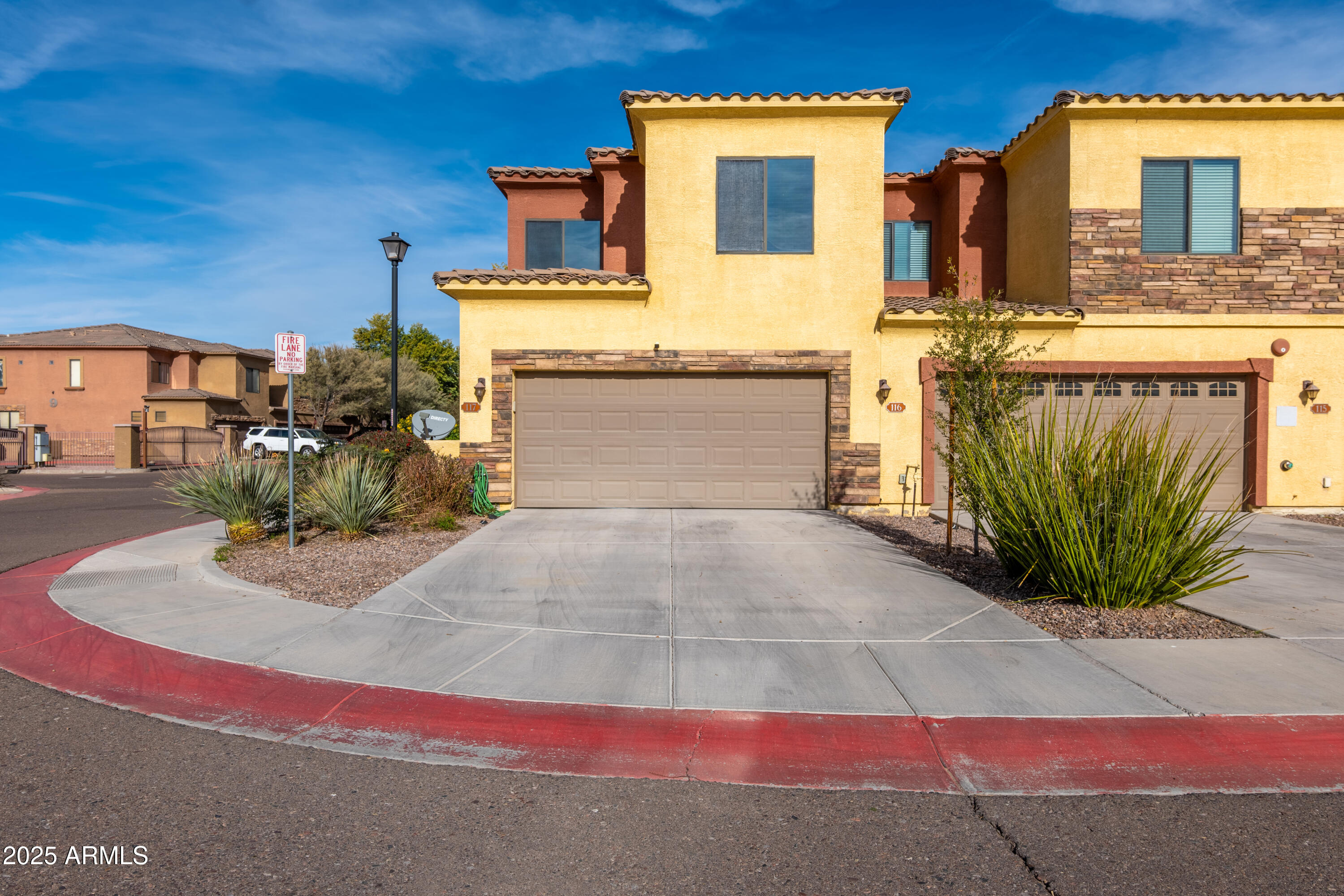 21655 N 36TH Avenue, 117