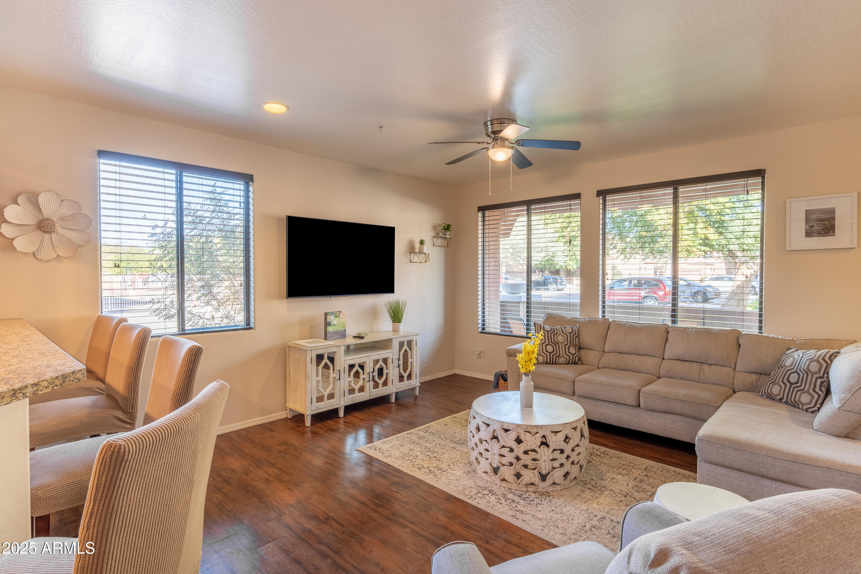 21655 N 36TH Avenue, 117