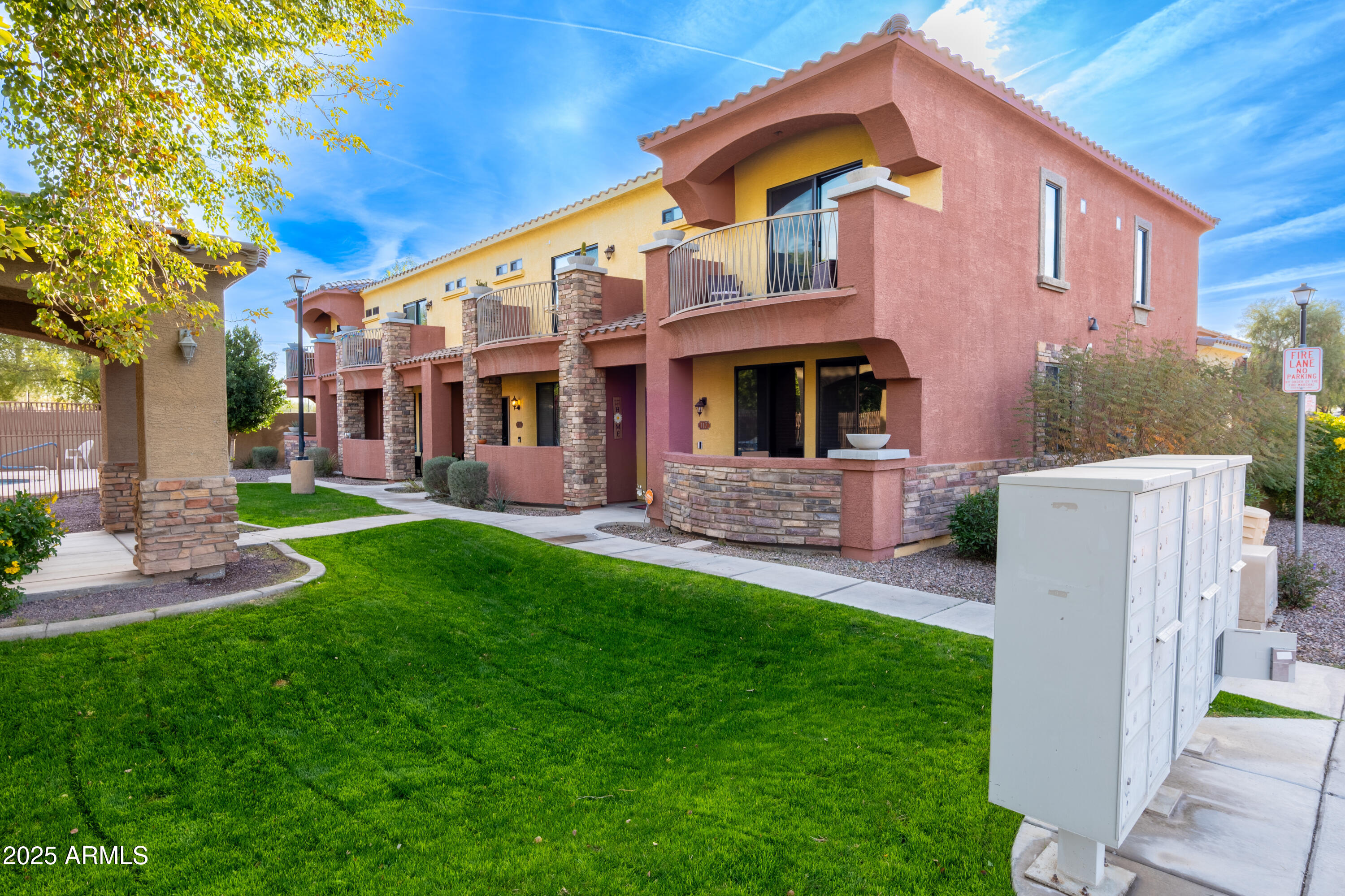 21655 N 36TH Avenue, 117