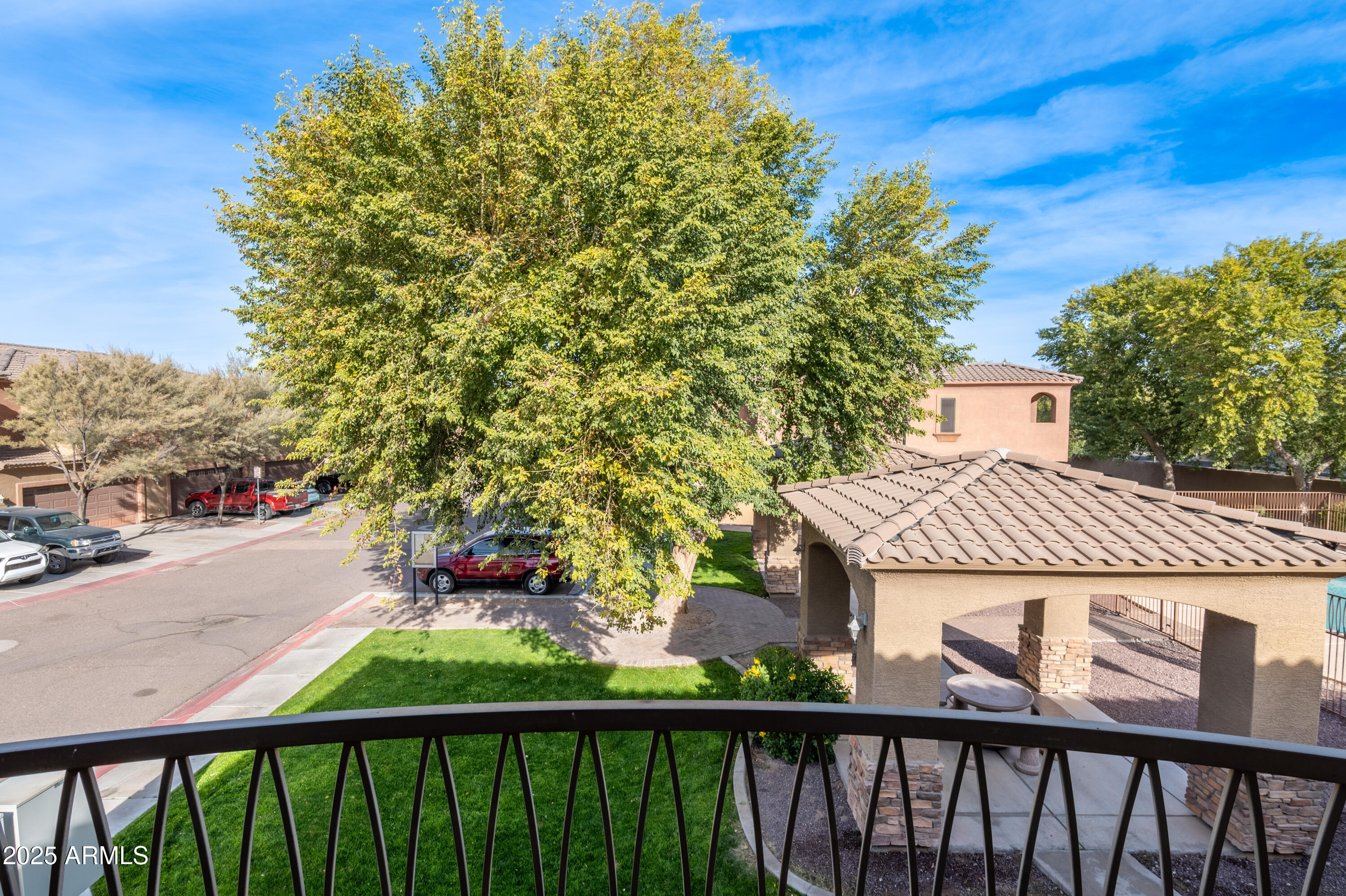21655 N 36TH Avenue, 117