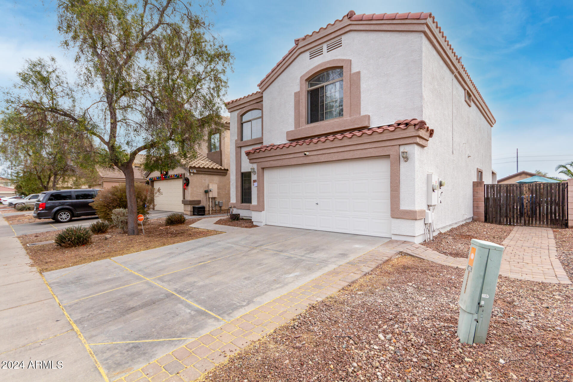 23957 W TONTO Street