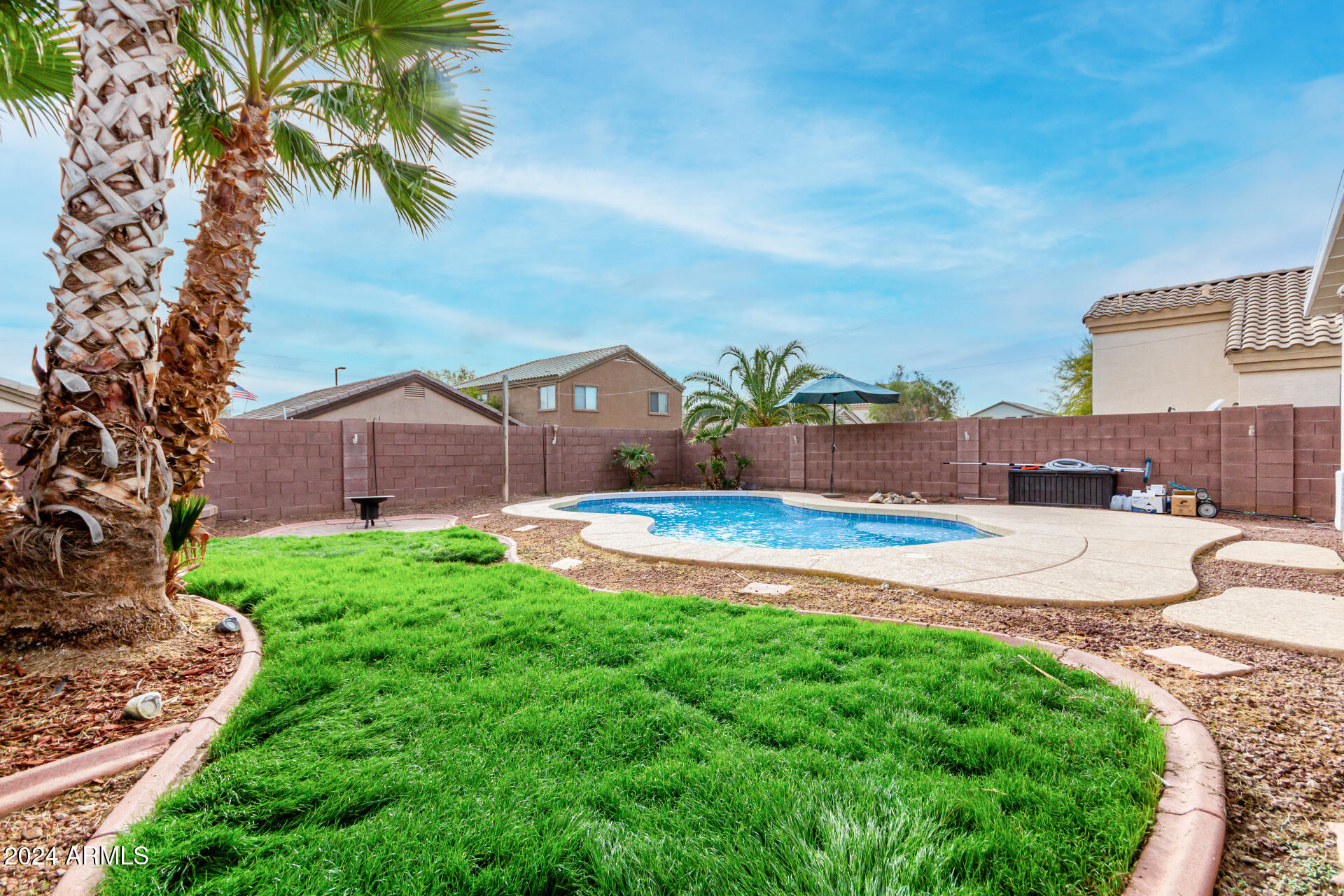 23957 W TONTO Street