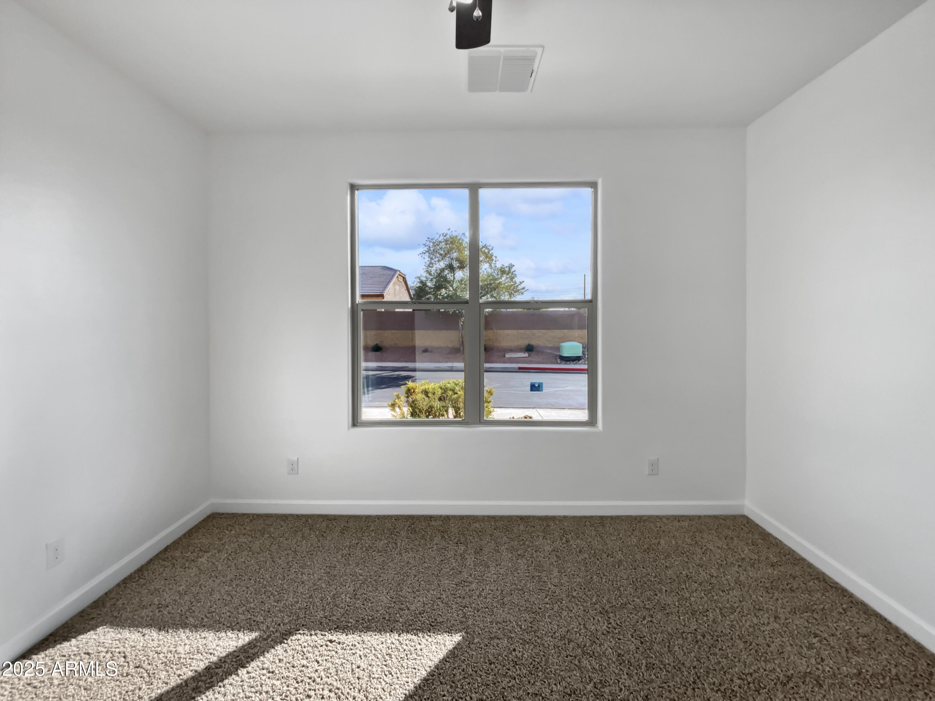 41096 W JENNA Lane