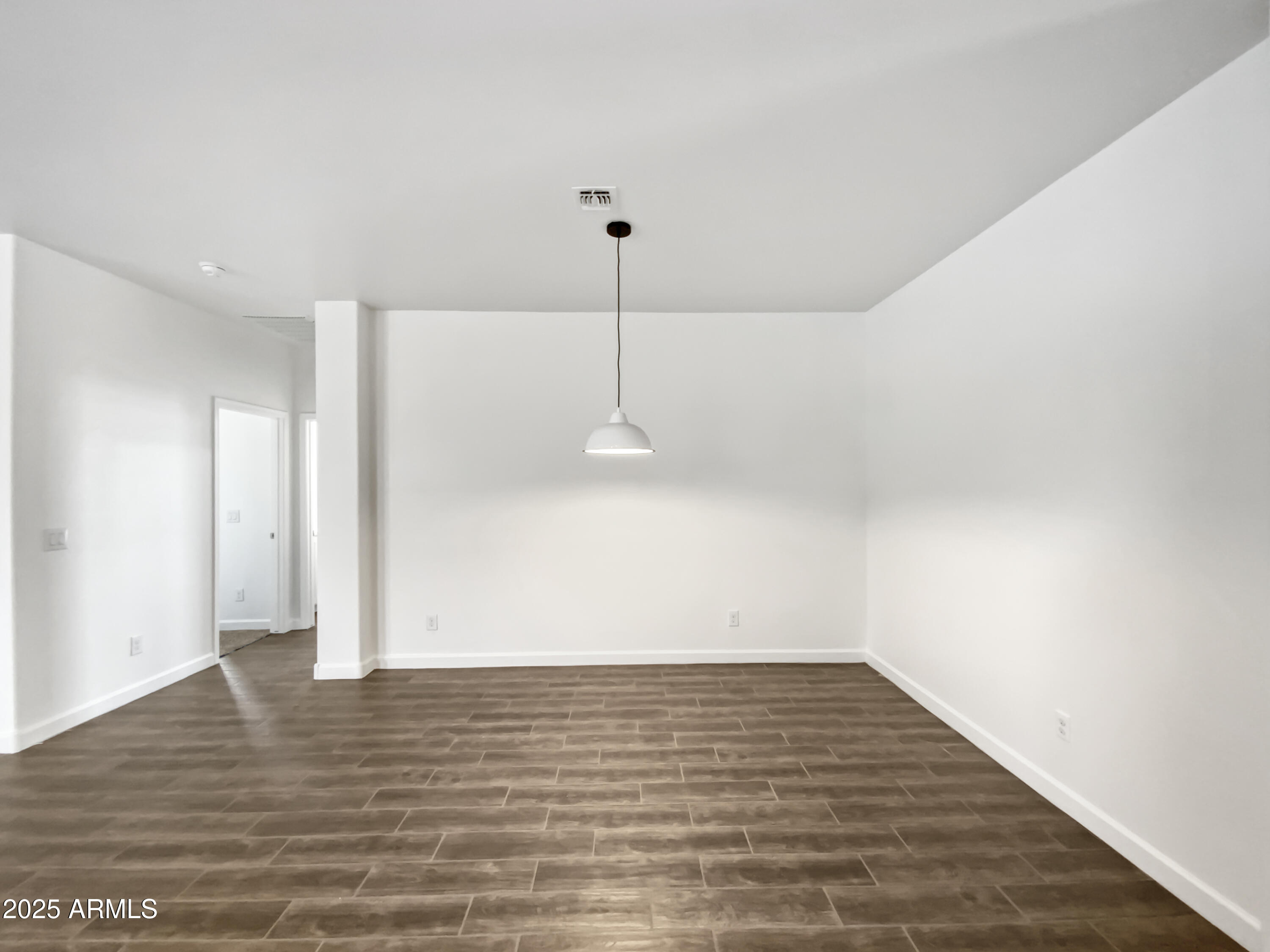 41096 W JENNA Lane