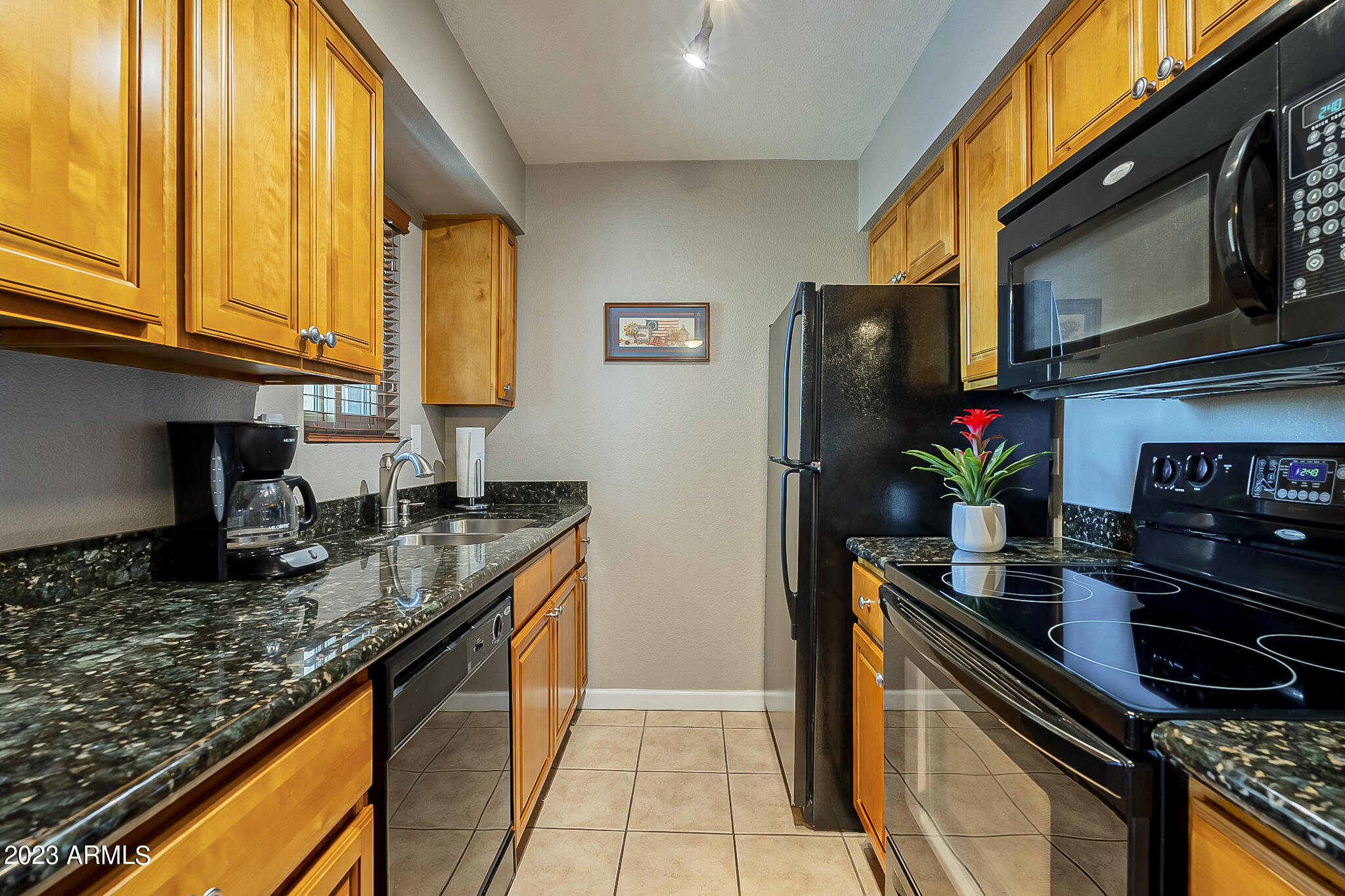 5877 N GRANITE REEF Road, 2224