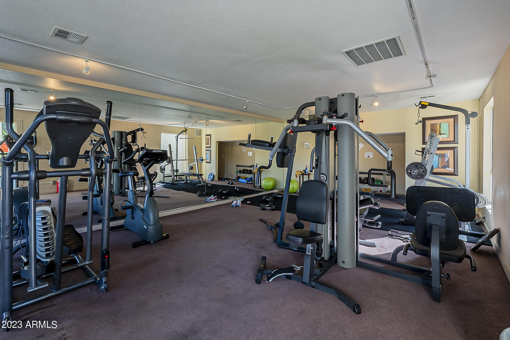 5877 N GRANITE REEF Road, 2224
