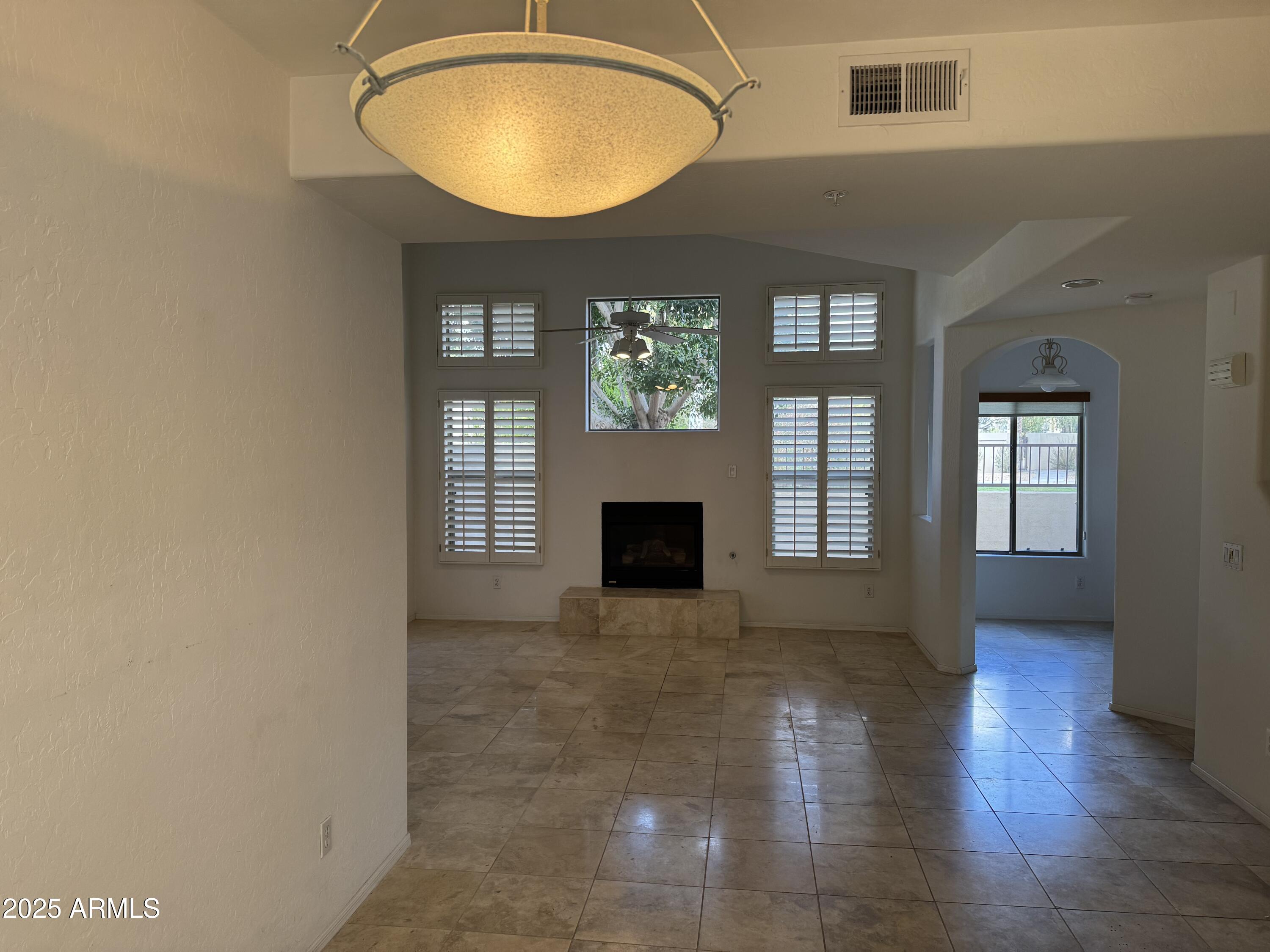 9065 E GARY Road, 124