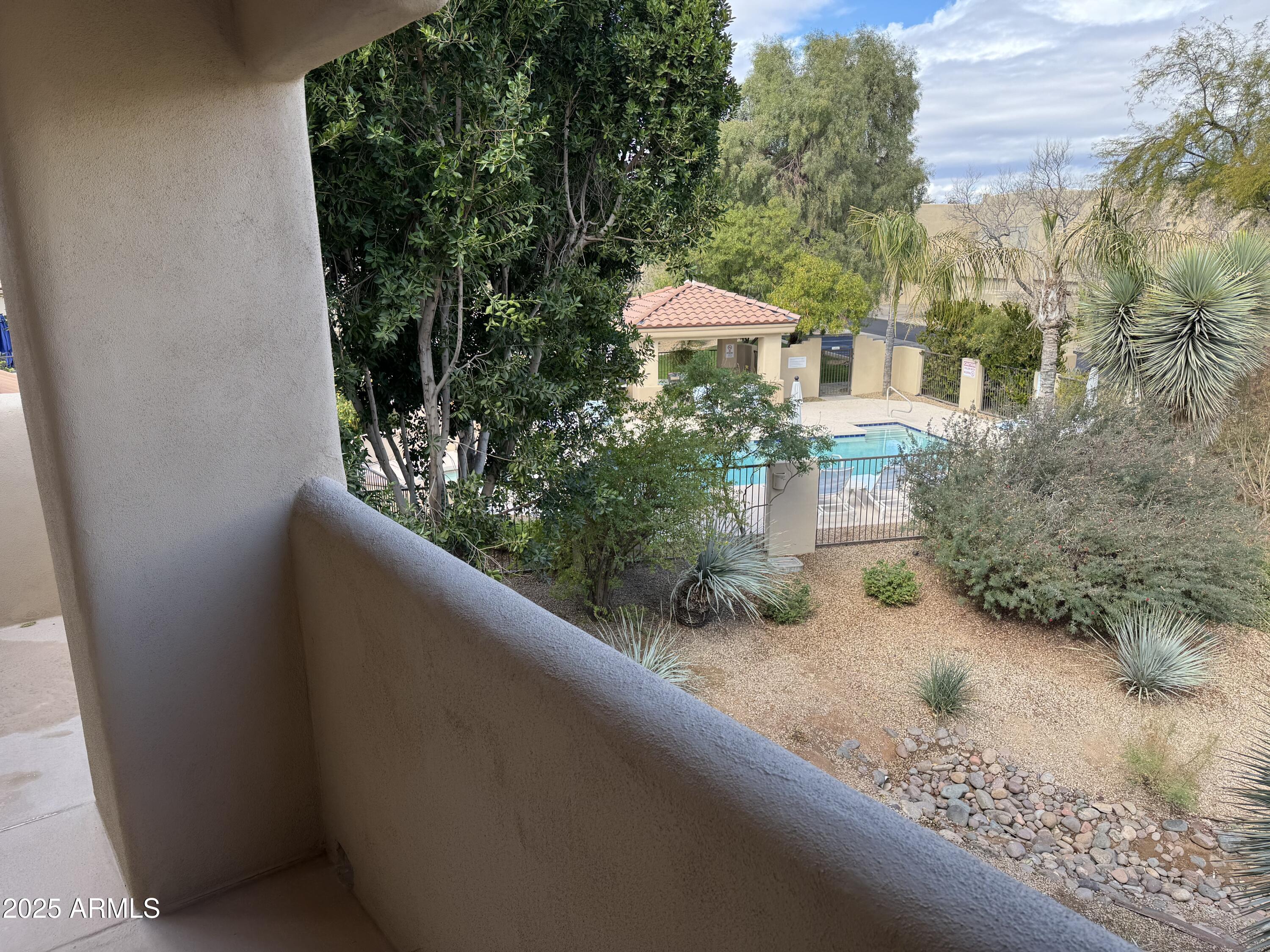 9065 E GARY Road, 124