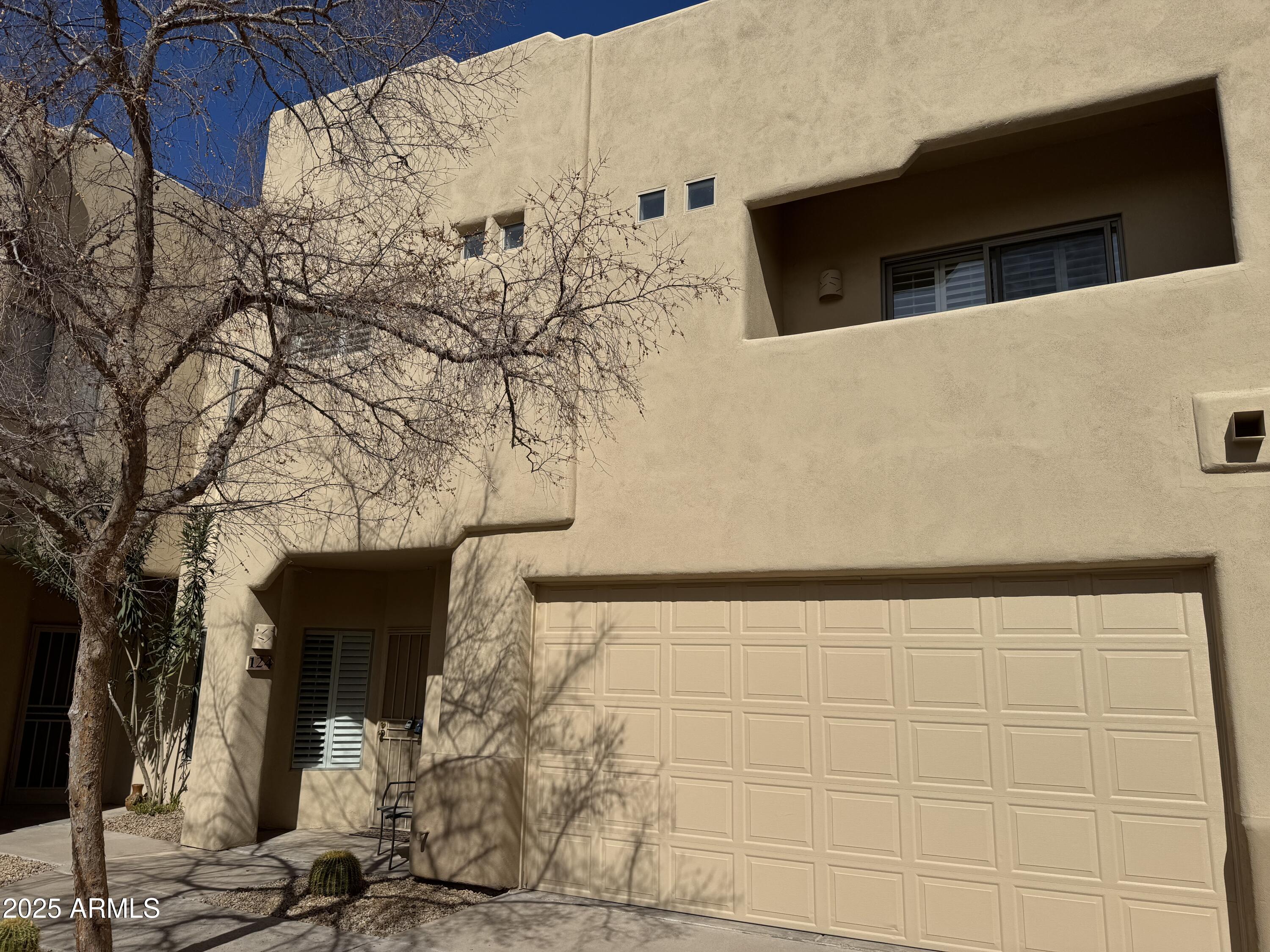 9065 E GARY Road, 124